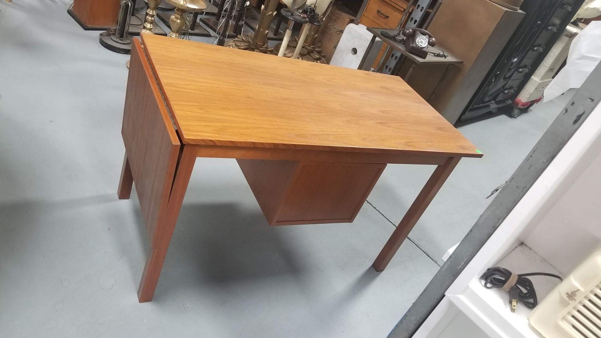 Restored Mid Century Modern Teak Wood Desk with Adjustable Base and Drop Leaf For Sale 3