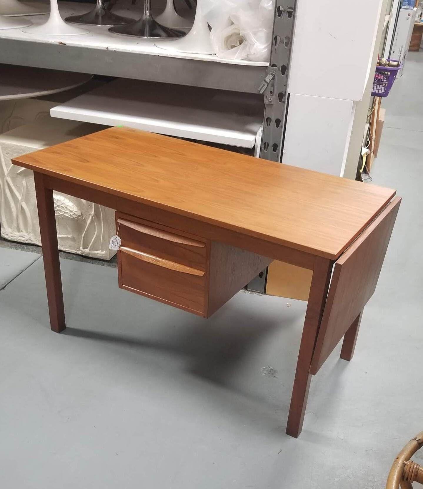 Restored Mid Century Modern Teak Wood Desk with Adjustable Base and Drop Leaf For Sale 4