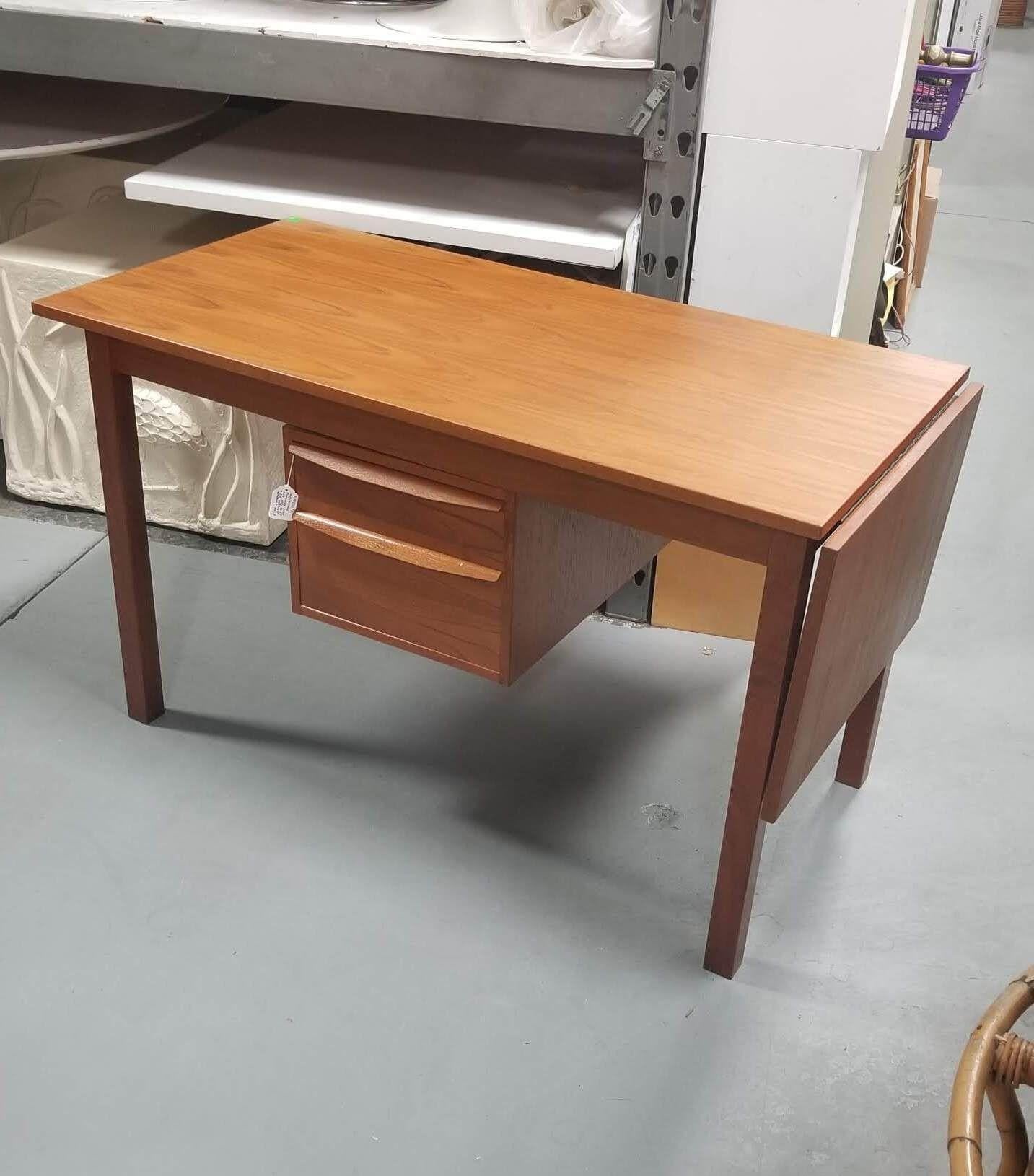 wood desks