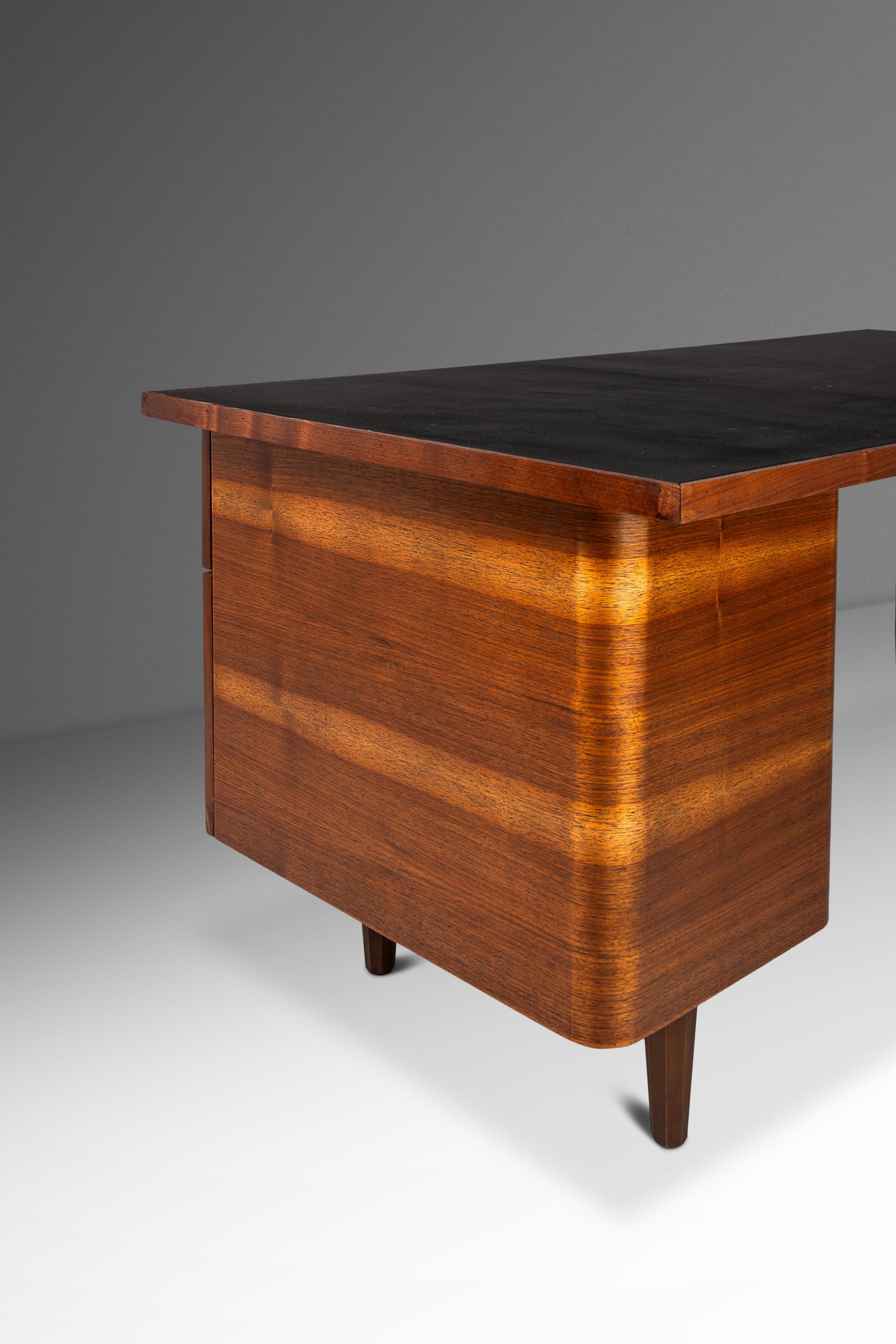 Restored Mid-Century Modern Writers Desk in Walnut with Leather Top, USA, 1960's For Sale 1