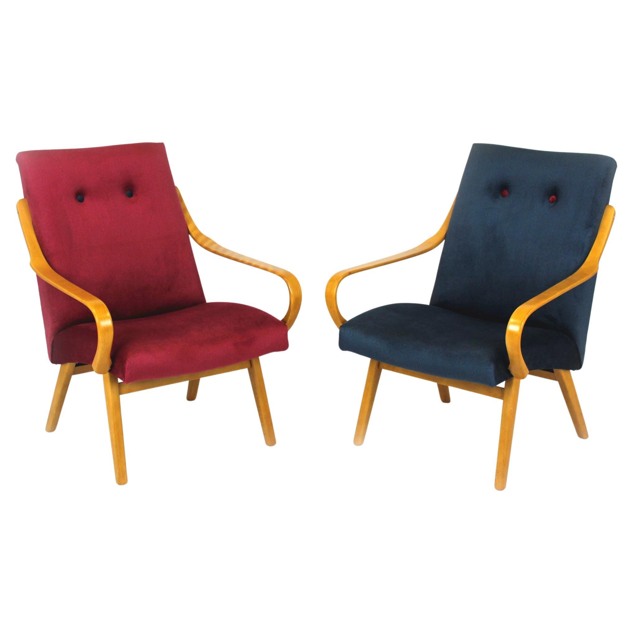 Fauteuils roses et bleus du milieu du siècle restaurés par J. Smidek pour TON, années 1960, lot de 2 en vente