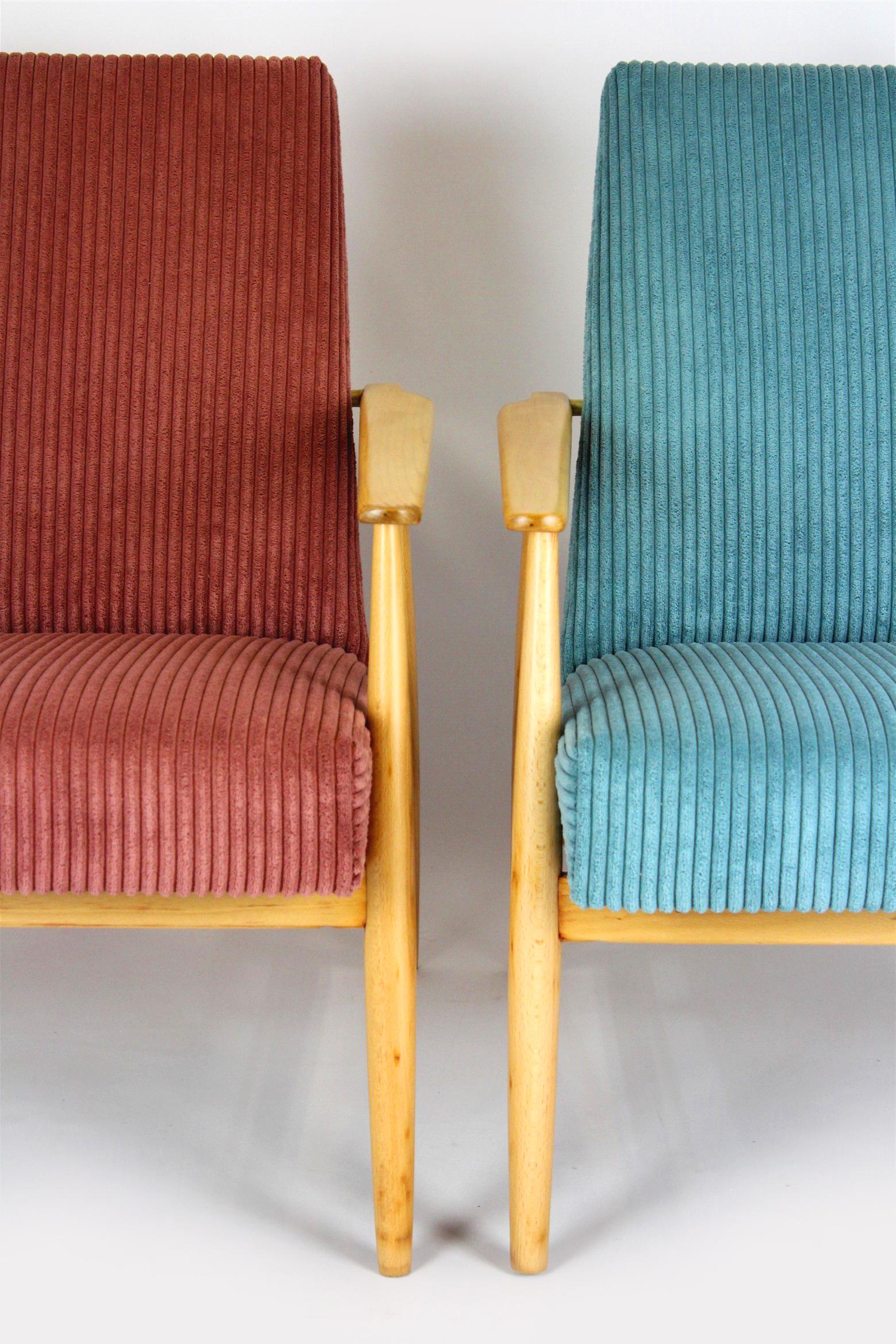 Restored Midcentury Pink & Turquoise Beech Armchairs, 1960s, Set of 2 In Good Condition For Sale In Żory, PL
