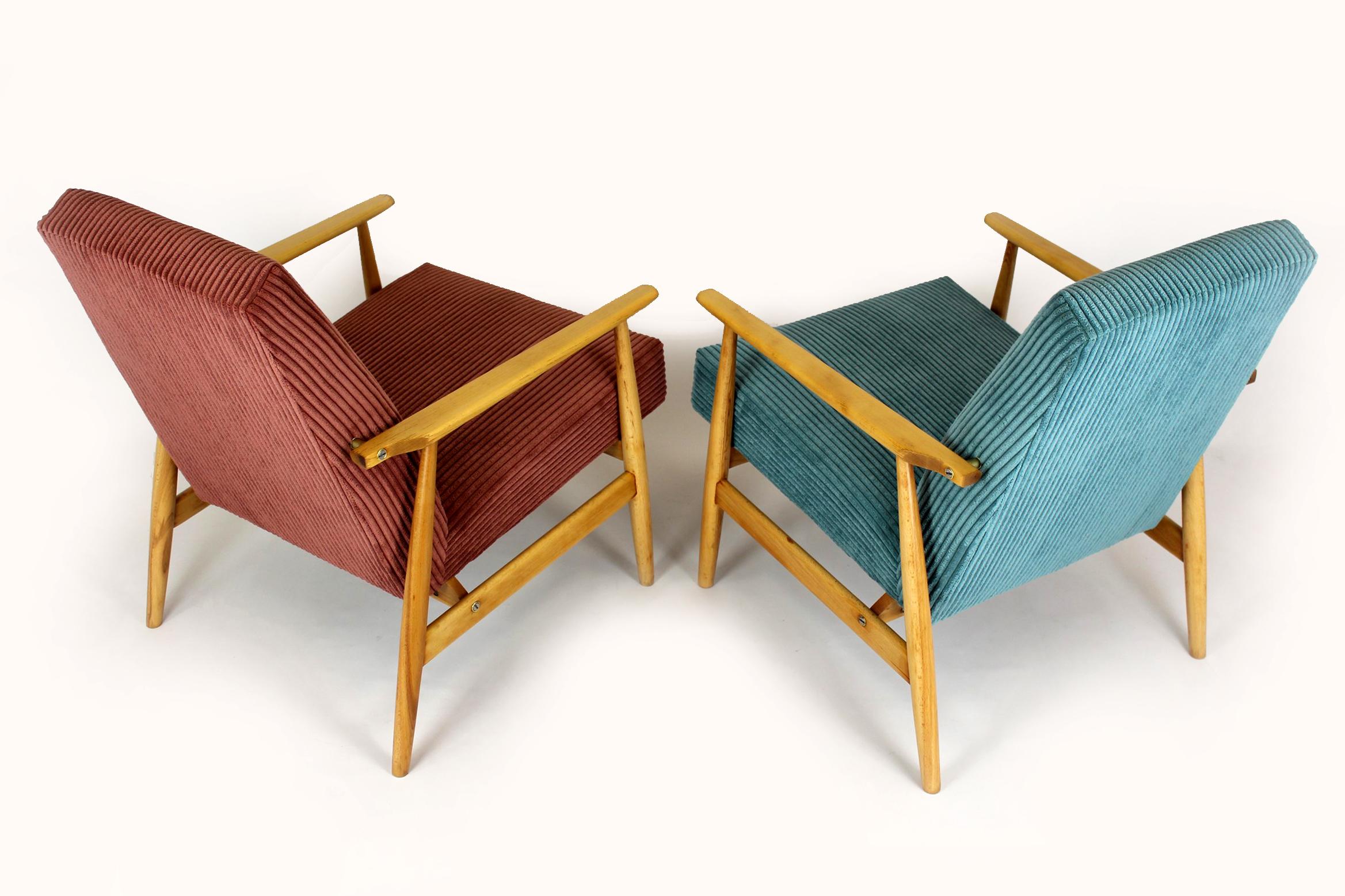 20th Century Restored Midcentury Pink & Turquoise Beech Armchairs, 1960s, Set of 2 For Sale