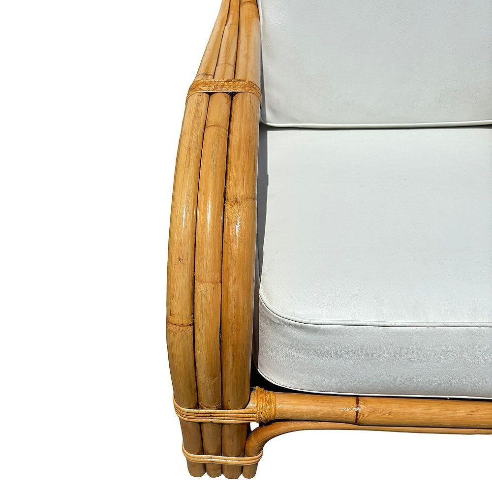 Chaise longue transitionnelle en rotin 3 brins du milieu du siècle restaurée en vente 1