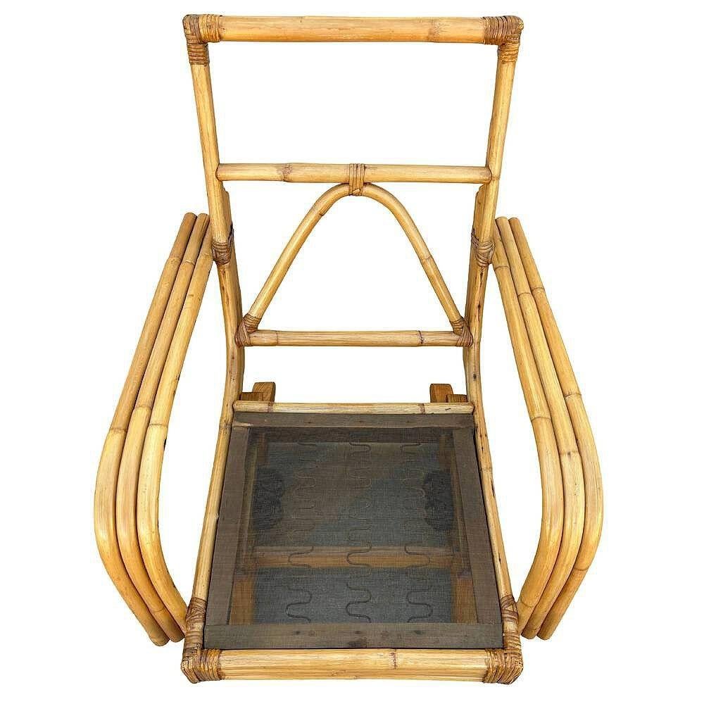 Restaurierter dreireihiger Springer-Schaukelstuhl aus Rattan aus der Mitte des Jahrhunderts im Angebot 1