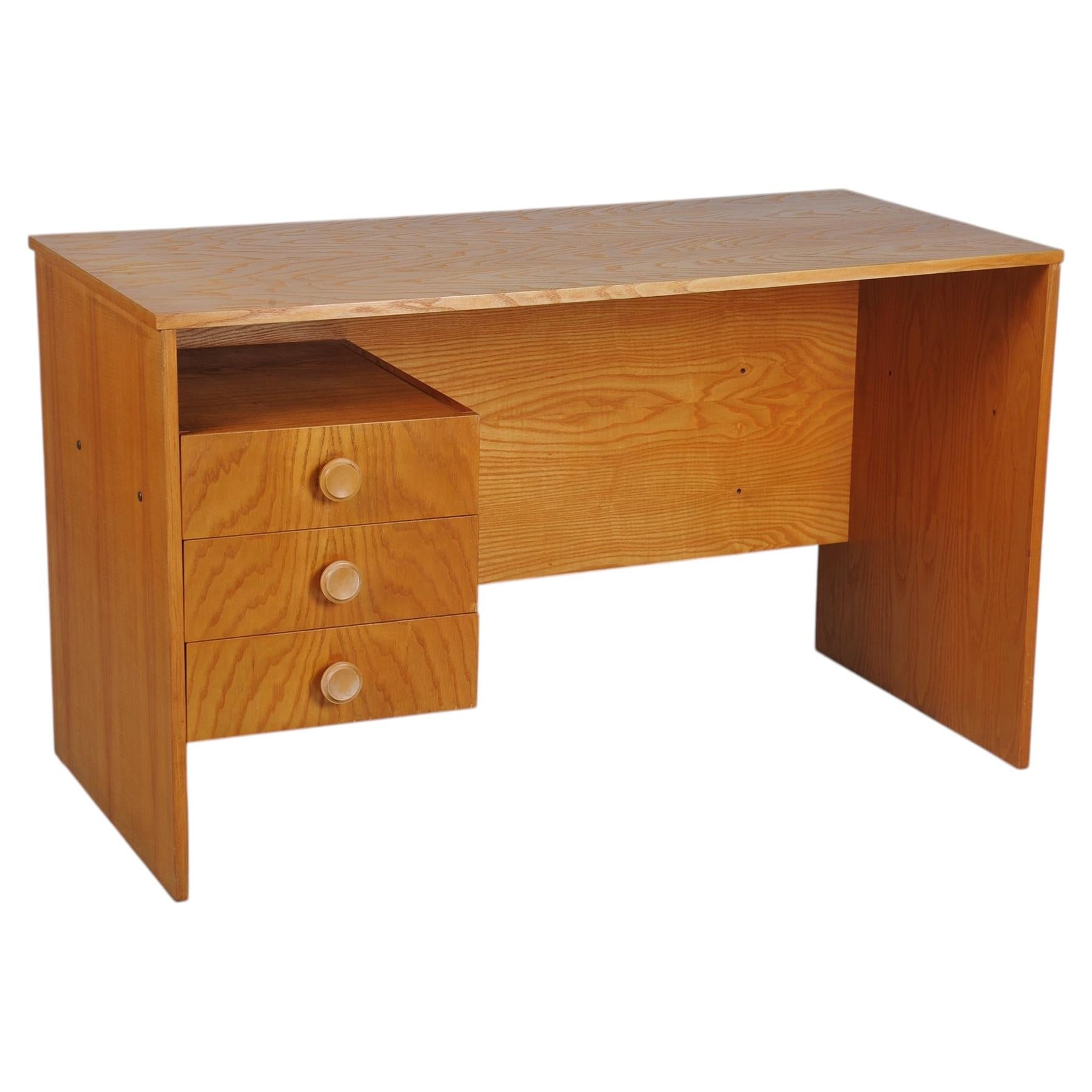 Restored Mid-Century Writing Desk, Oak Veneer, Revived Polish, Czech, 1960s For Sale
