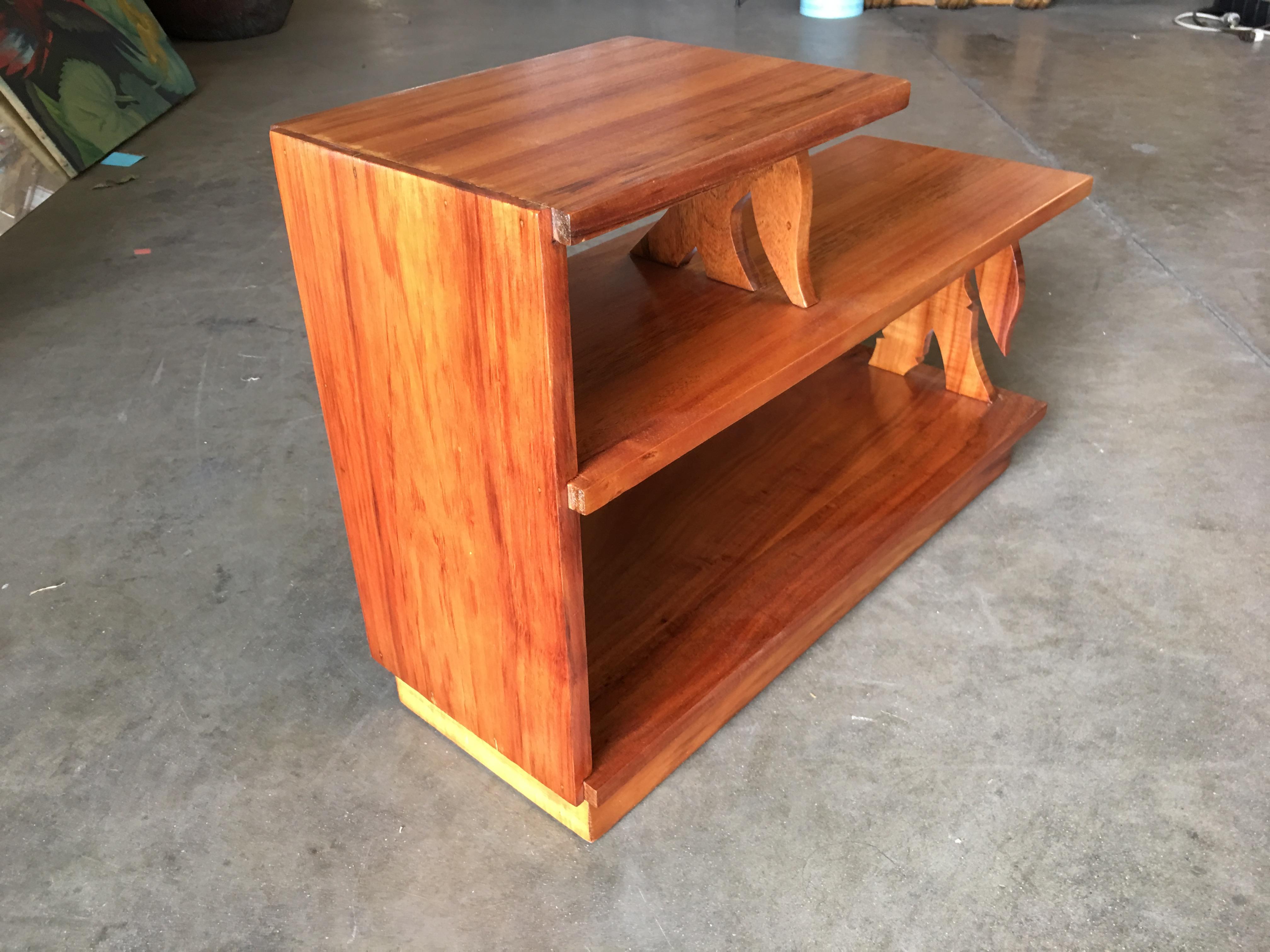 Pair of Restored Midcentury Hand Carved Bamboo Pattern Koa Wood Side Table In Excellent Condition In Van Nuys, CA