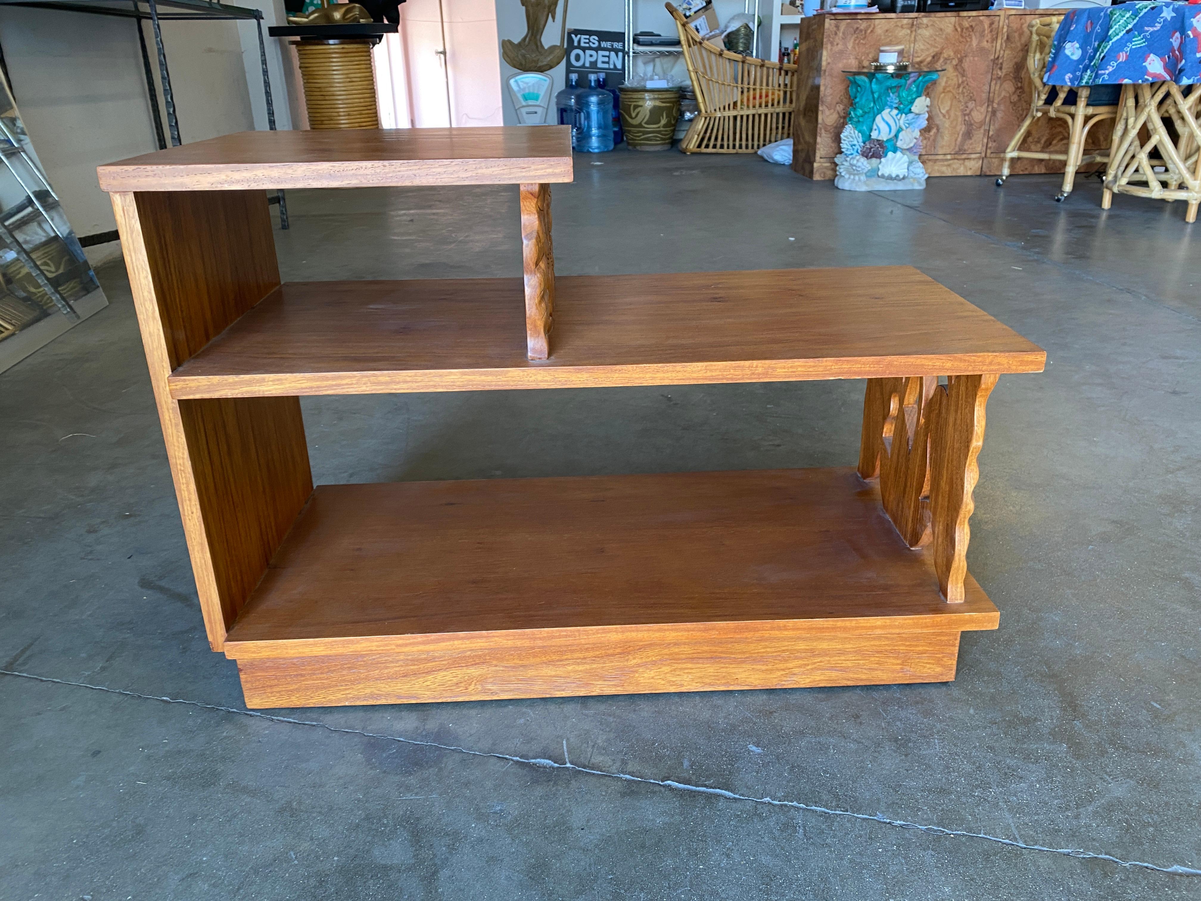 Restored Mid-Century Hand Carved Palm Leaf Koa Wood Side Table In Excellent Condition In Van Nuys, CA