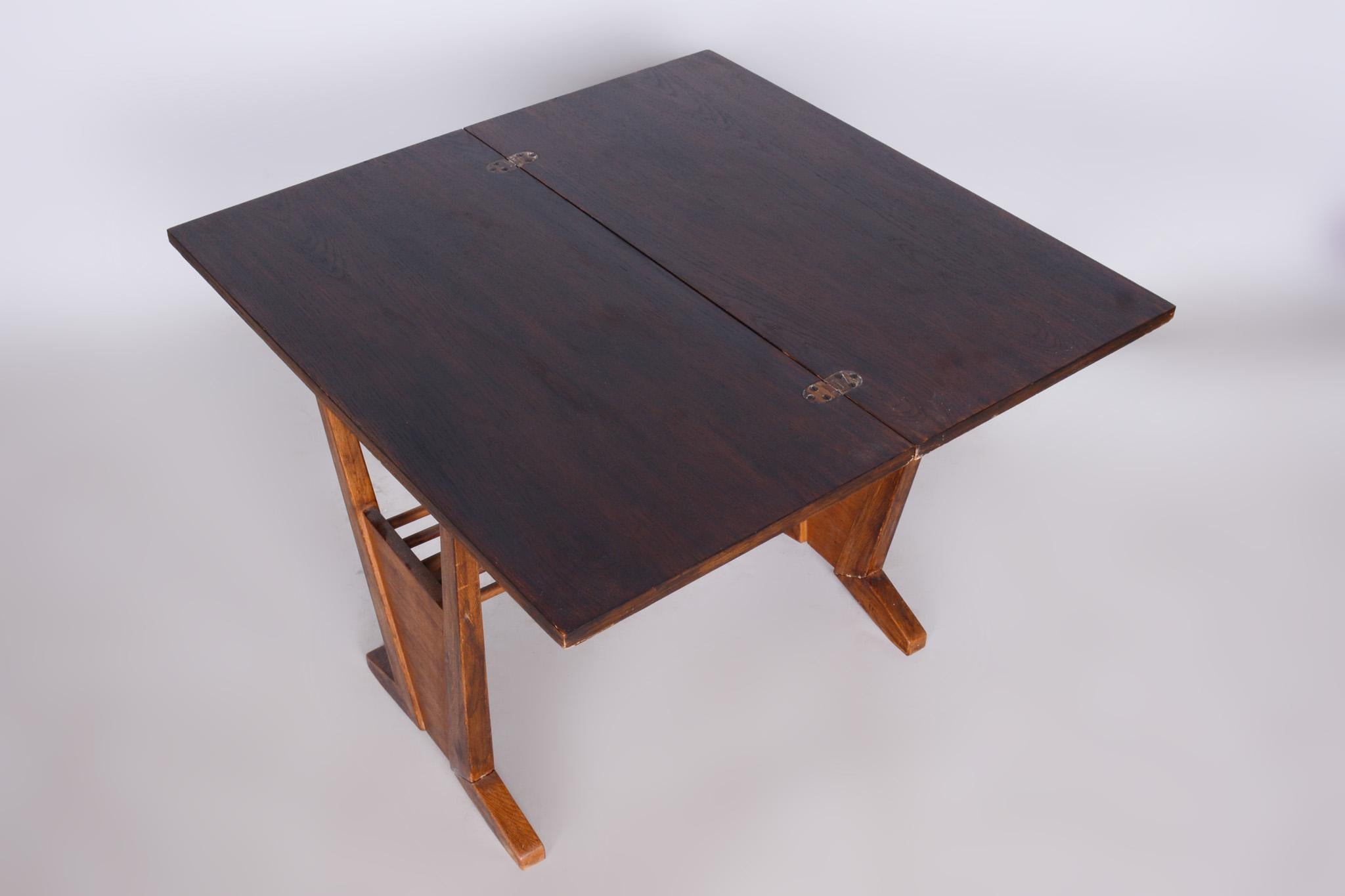 Restored Midcentury Oak Folding Table, Revived Polish, Czechia, 1950s For Sale 1