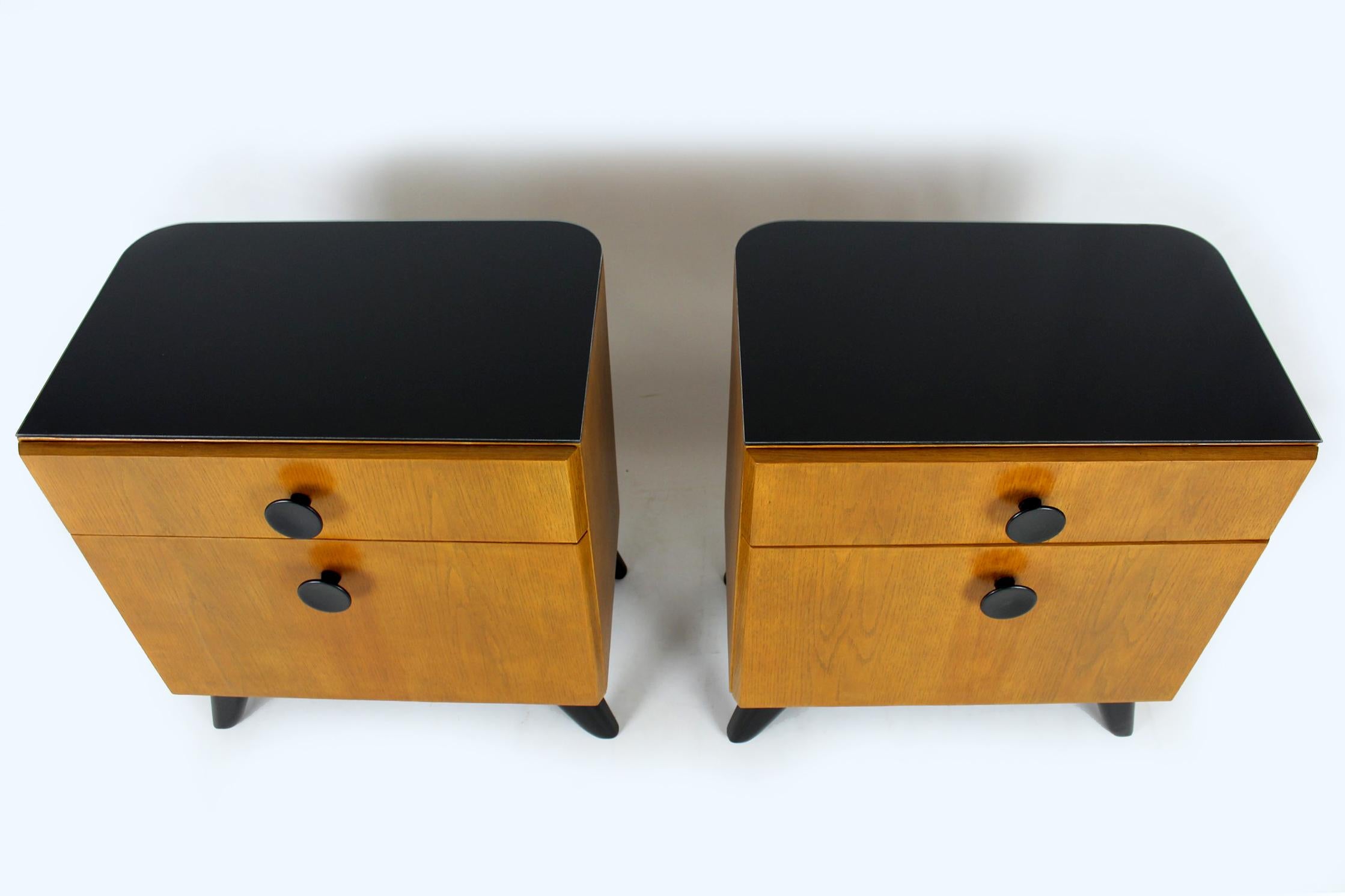Restored Nightstands with Glass Tops by J. Halabala for UP Zavody, Set of 2 For Sale 1