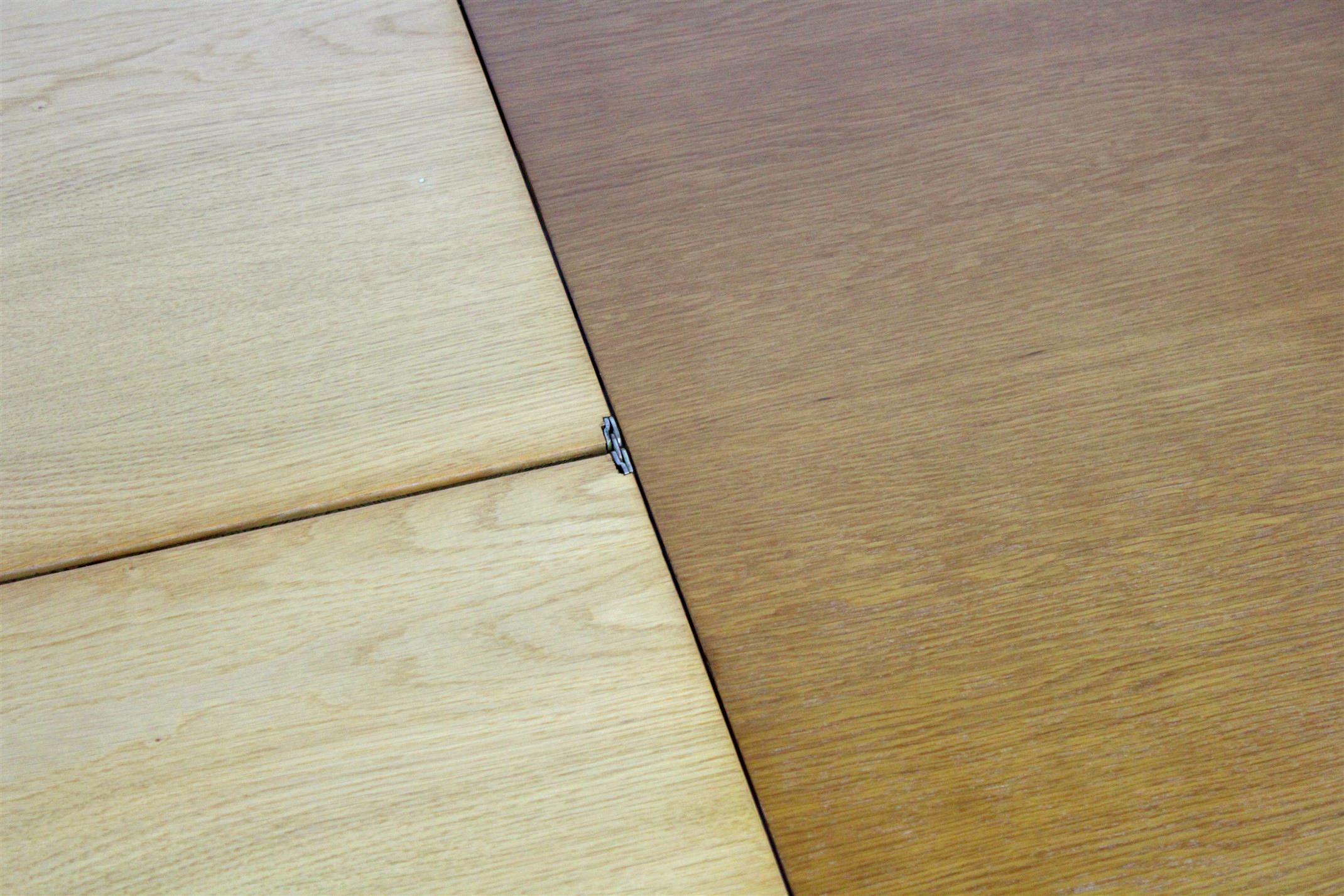 Restored Oak Extendable Dining Table by Jindřich Halabala, 1950s For Sale 7