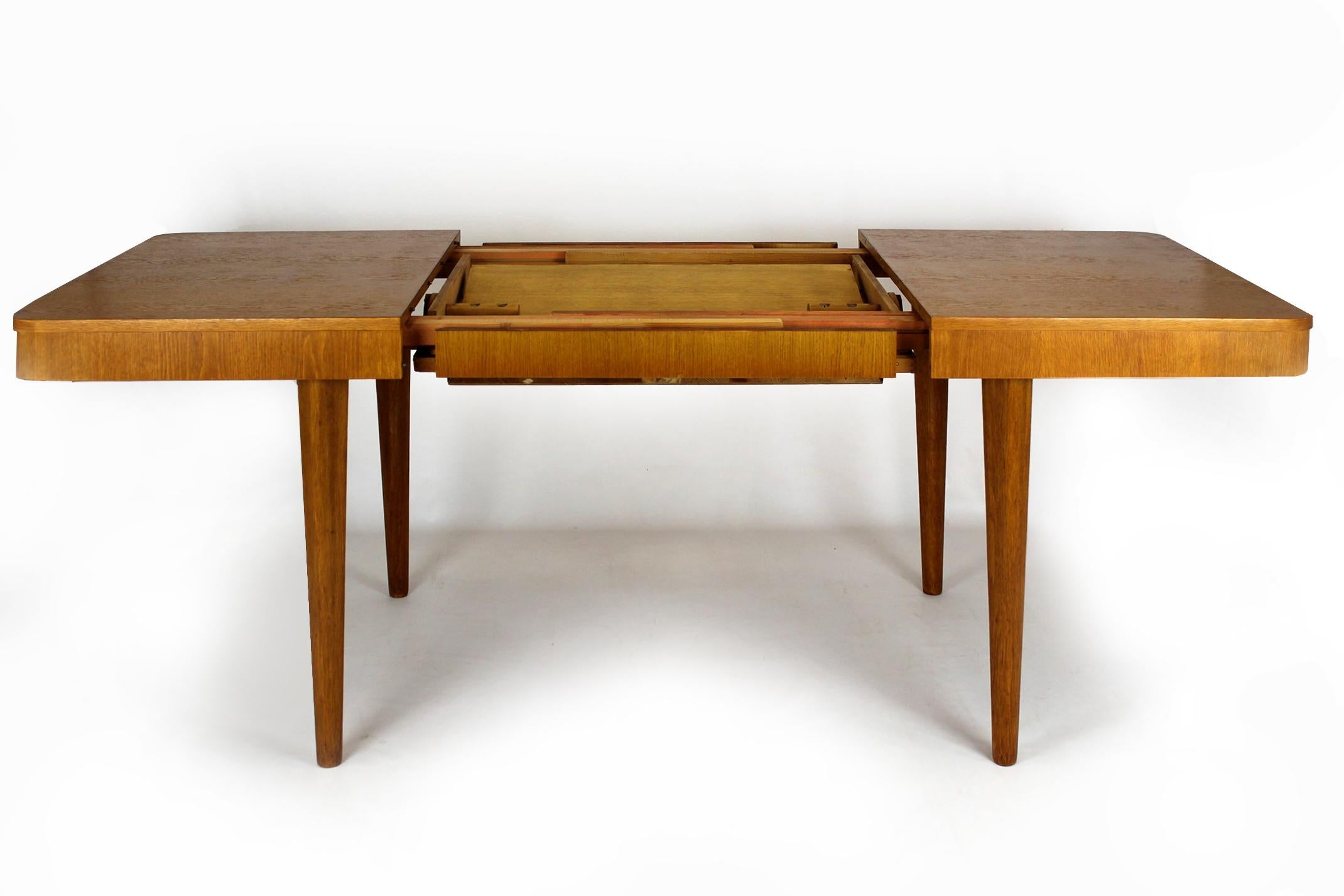 Art Deco Restored Oak Extendable Dining Table by Jindřich Halabala, 1950s For Sale