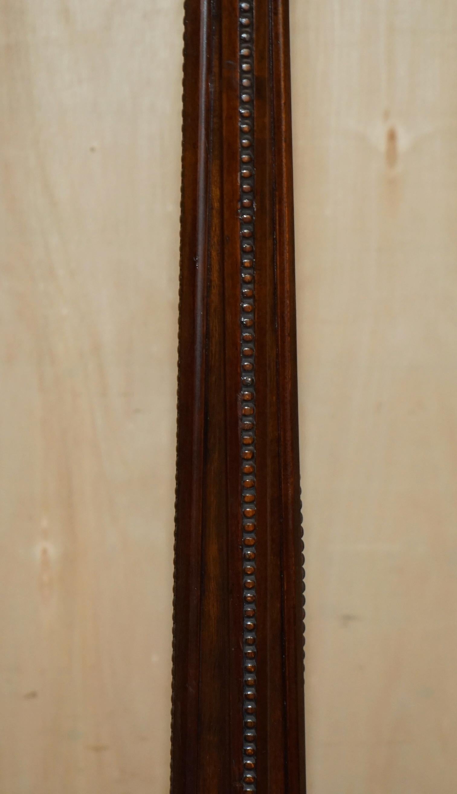 RESTORED ORNATELY CARved ANTiQUE SCOTTISH BOBBIN OAK FLOOR STANDING LAMP (Handgefertigt) im Angebot