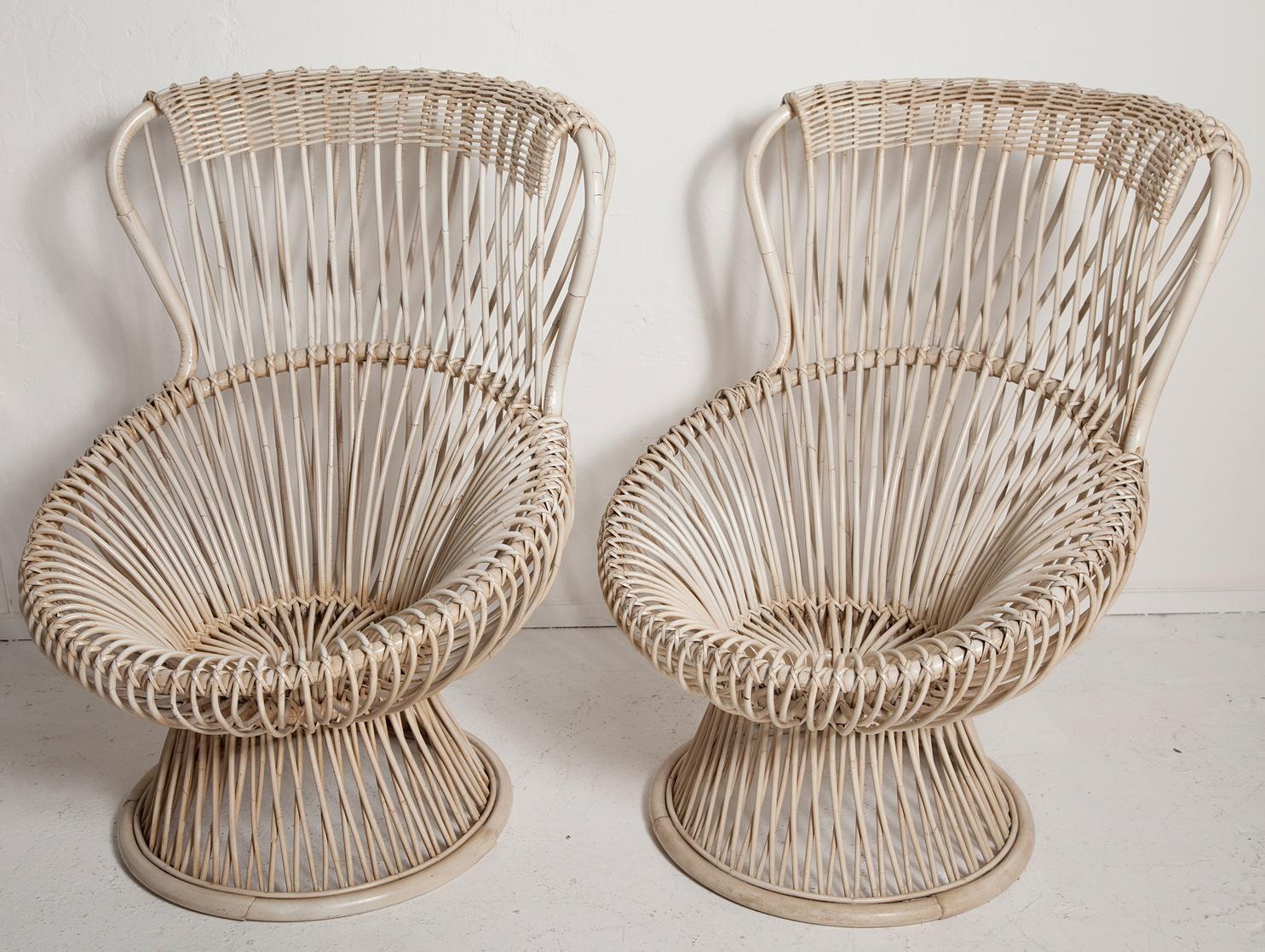 Italian Restored Pair of 1950s Margherita Chairs by Franco Albini for Vittorio Bonacina For Sale