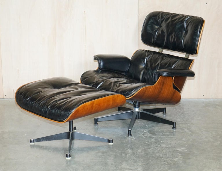 Mid-Century Modern Restored Pair of 1960 Herman Miller No1 Hardwood Eames Lounge Armchairs Ottomans For Sale