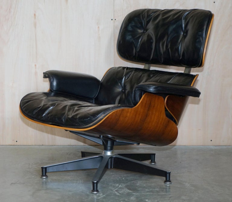 Danish Restored Pair of 1960 Herman Miller No1 Hardwood Eames Lounge Armchairs Ottomans For Sale
