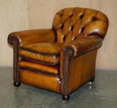 COPPIA RISTRUTTURATA DI ANTICHE POLTRONE DA CLUB IN PELLE MARRONE DI CHESTERFIELD DEL VITTORIO