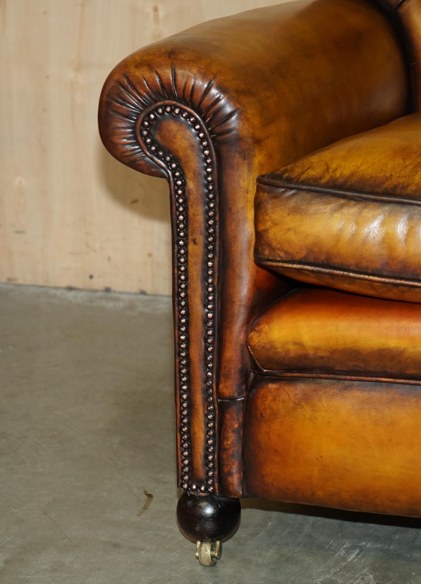 19th Century RESTORED PAIR OF ANTIQUE CHESTERFIELD VICTORIAN BROWN LEATHER CLUB ARMCHAIRs For Sale