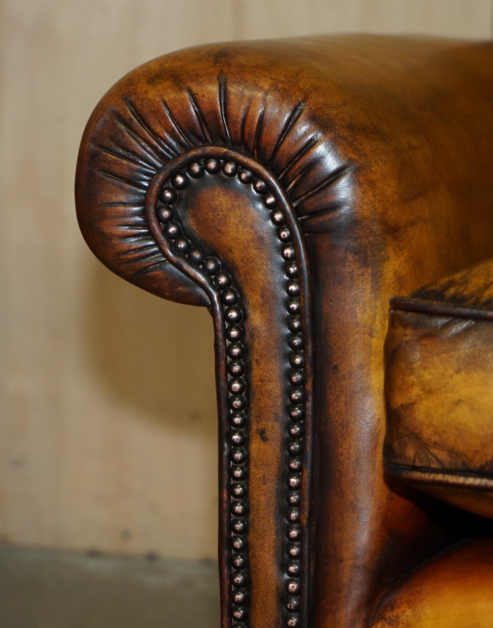 Leather RESTORED PAIR OF ANTIQUE CHESTERFIELD VICTORIAN BROWN LEATHER CLUB ARMCHAIRs For Sale