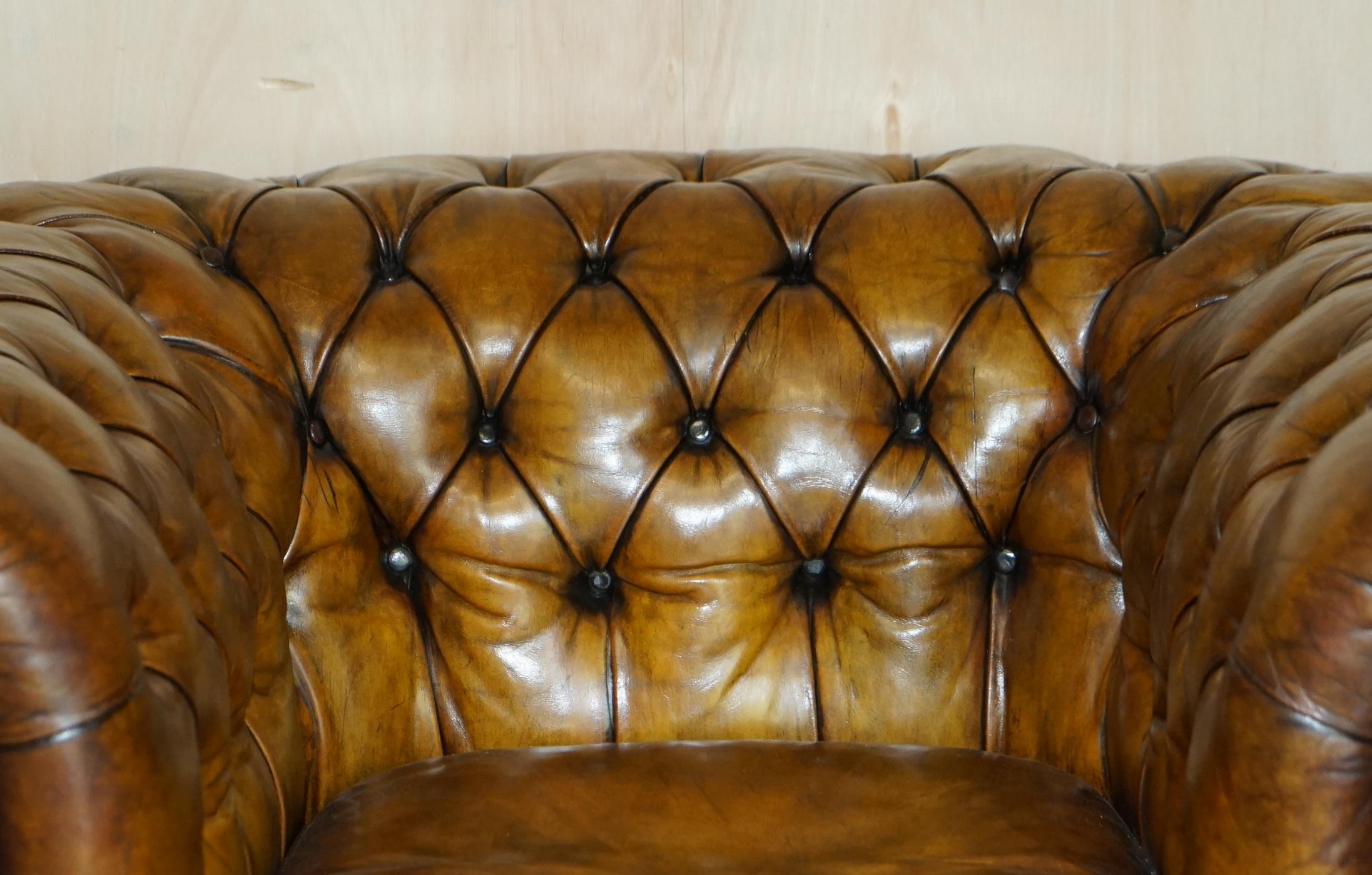 English Restored Pair of circa 1900 Hand Dyed Aged Brown Leather Chesterfield Armchairs