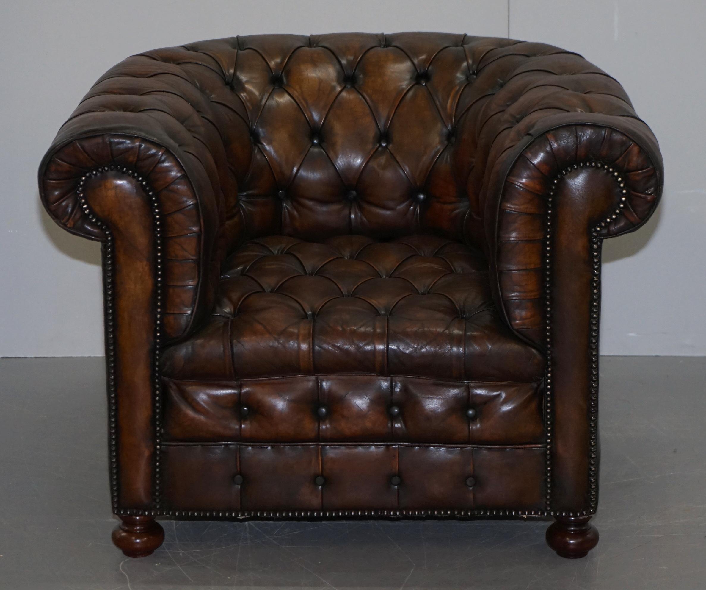 Restored Pair of circa 1900 Hand Dyed Cigar Brown Leather Chesterfield Armchairs 8
