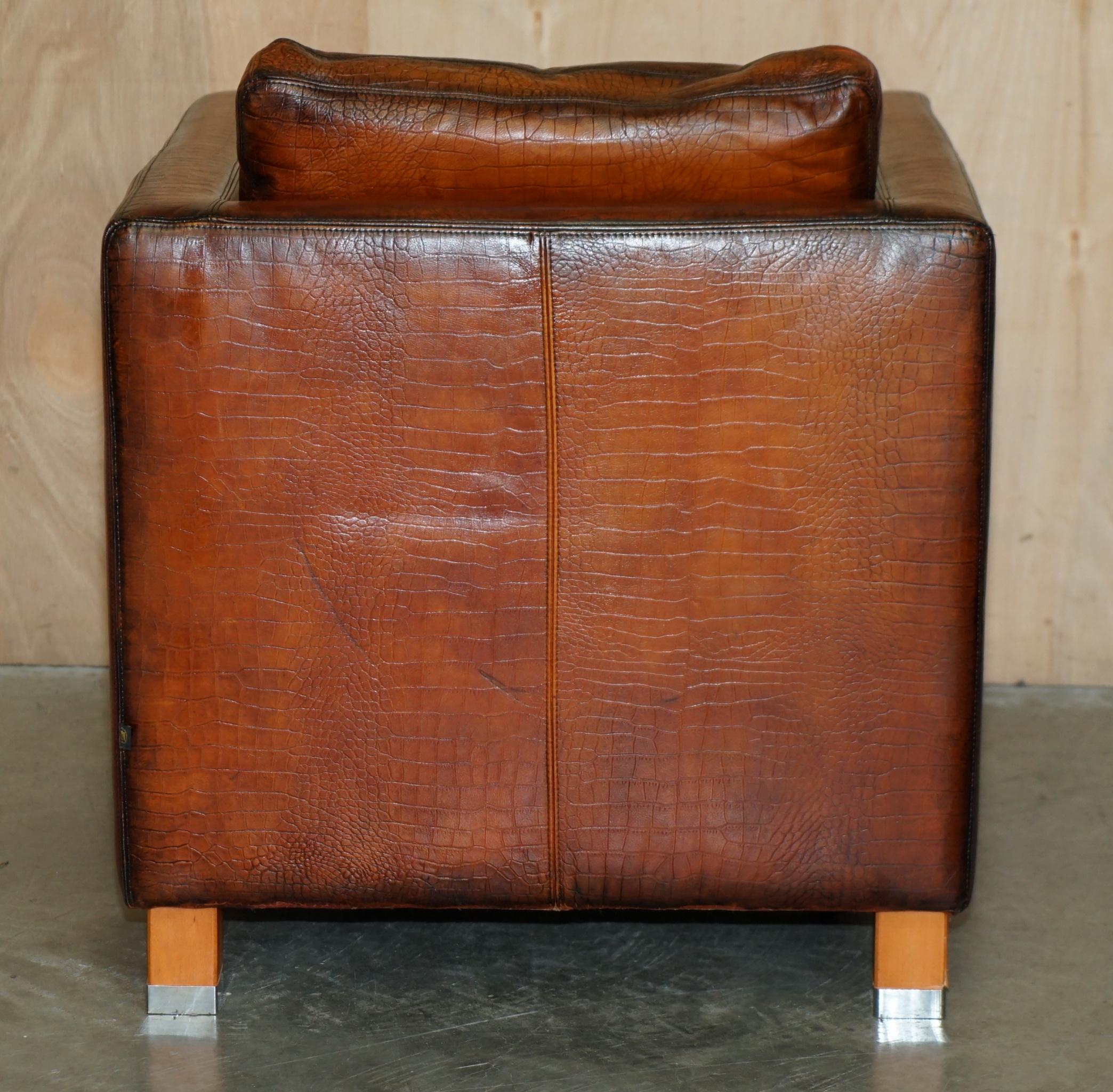 COPPIA RESTAURATA DI POLTRONE DA CLUB IN PELLE MOROSO CROCODILLO ALLIGATORE PATINA MARRONE in vendita 3