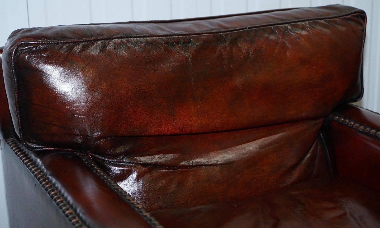 British Restored Pair of Vintage Made in Chelsea Bordeaux Leather Armchair Part of Suite