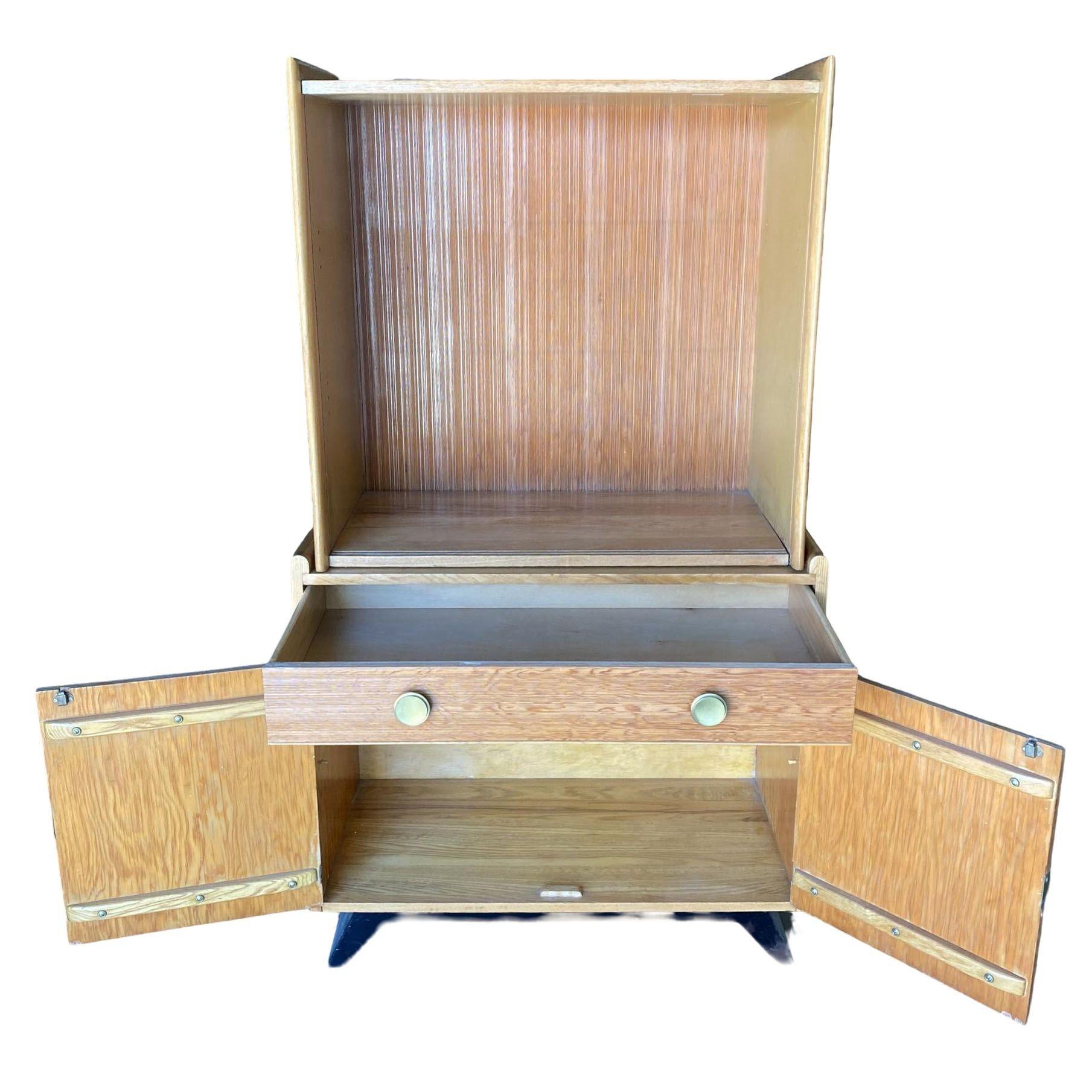 Woodwork Restored Paul Frankl Combed Wood Sliding Glass Display Cabinet for Brown Saltman For Sale