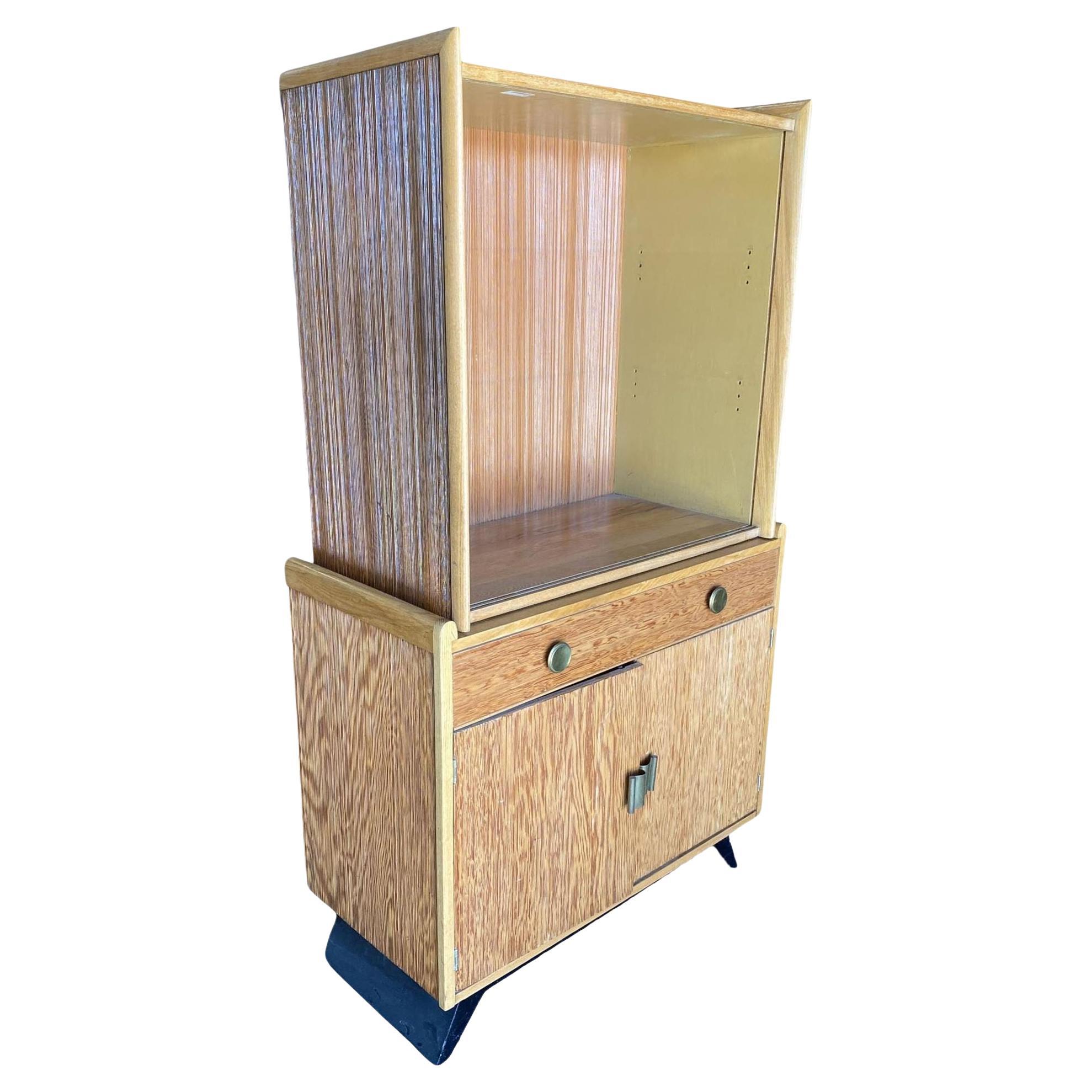 Restored Paul Frankl Combed Wood Sliding Glass Display Cabinet for Brown Saltman For Sale