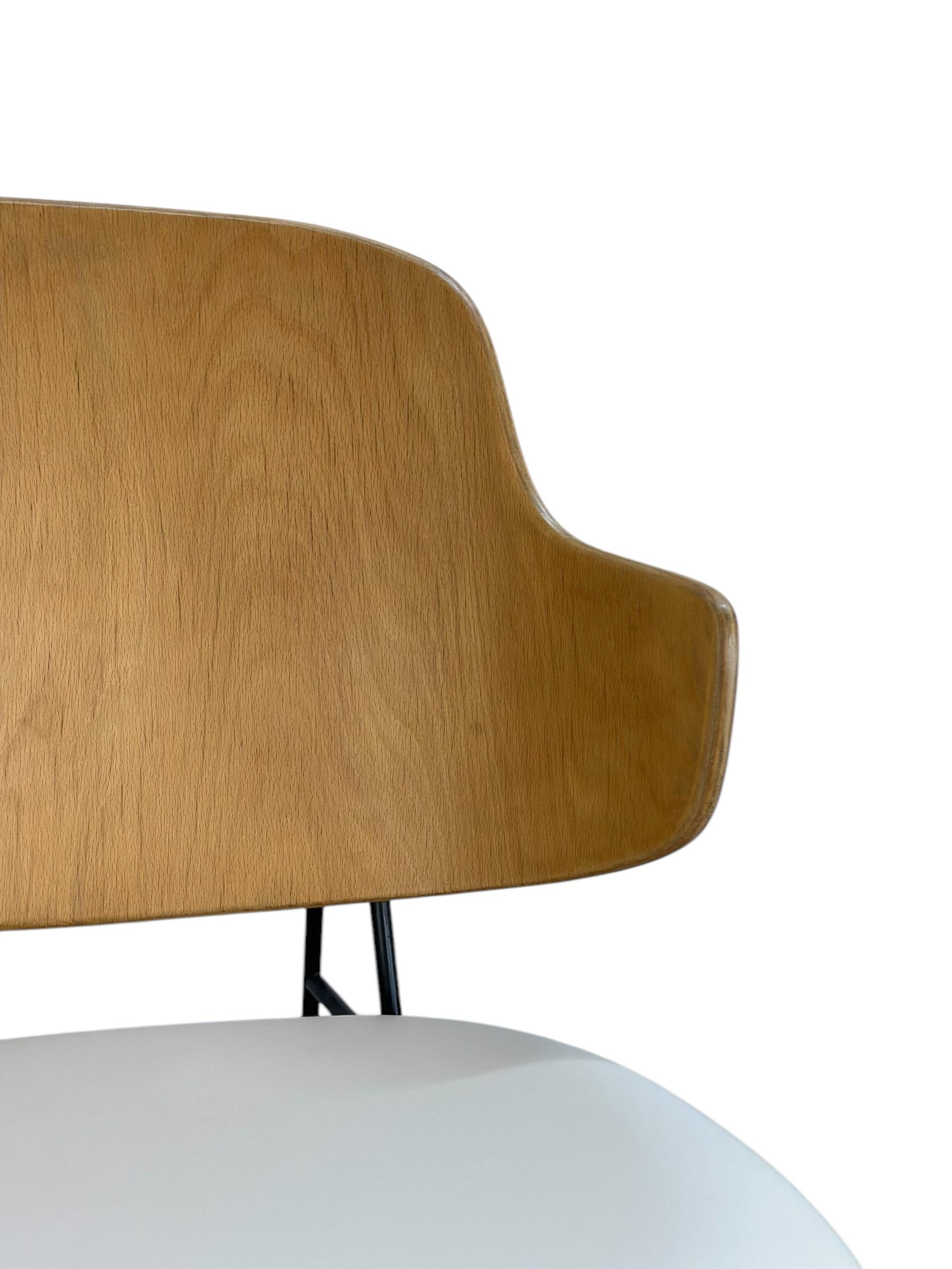 Restored Penguin Lounge Chairs by Ib Kofod-Larsen For Sale 6