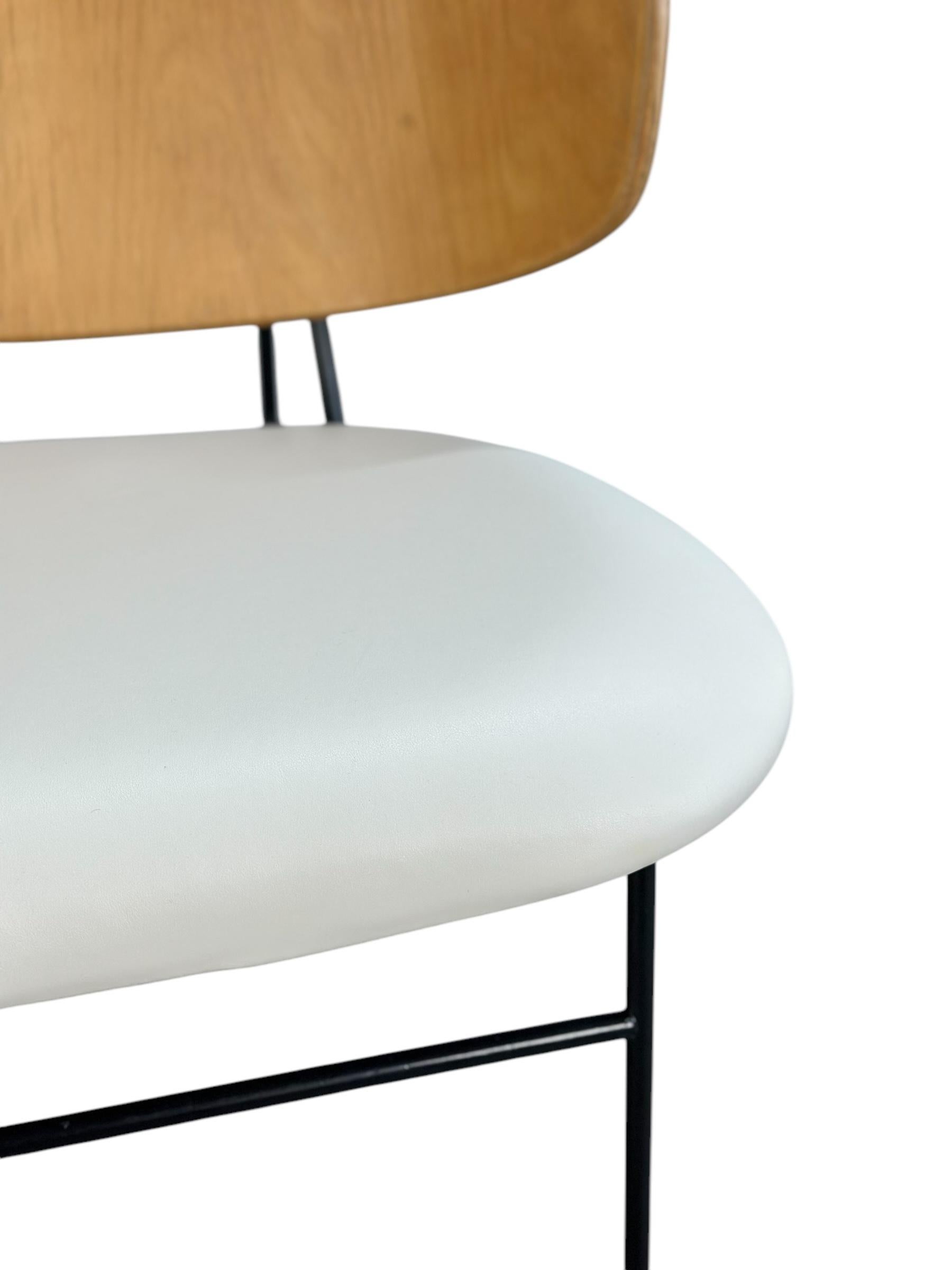 Restored Penguin Lounge Chairs by Ib Kofod-Larsen For Sale 8