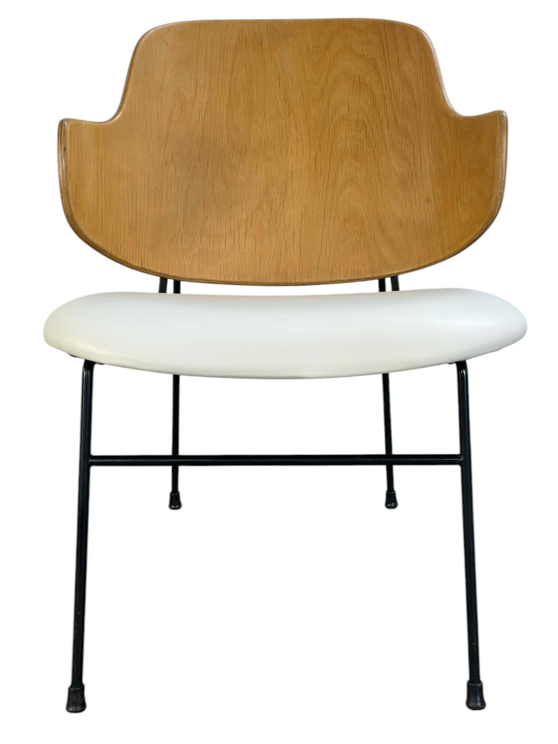 Restored Penguin Lounge Chairs by Ib Kofod-Larsen For Sale 9