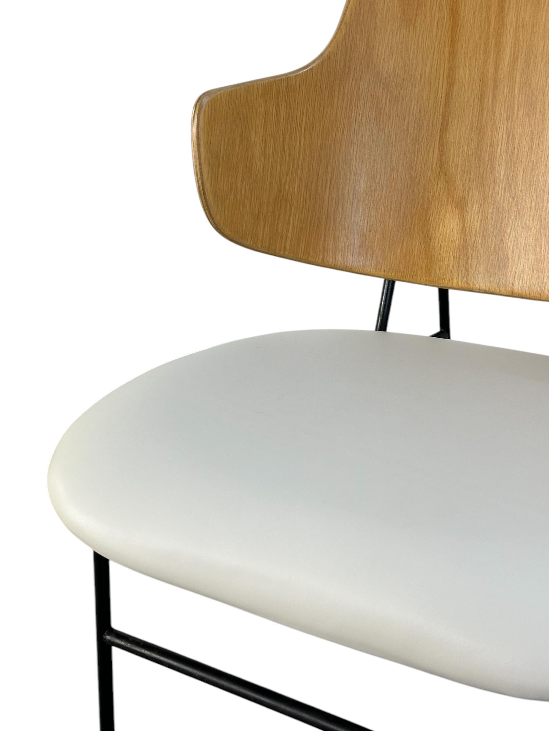 Restored Penguin Lounge Chairs by Ib Kofod-Larsen For Sale 10
