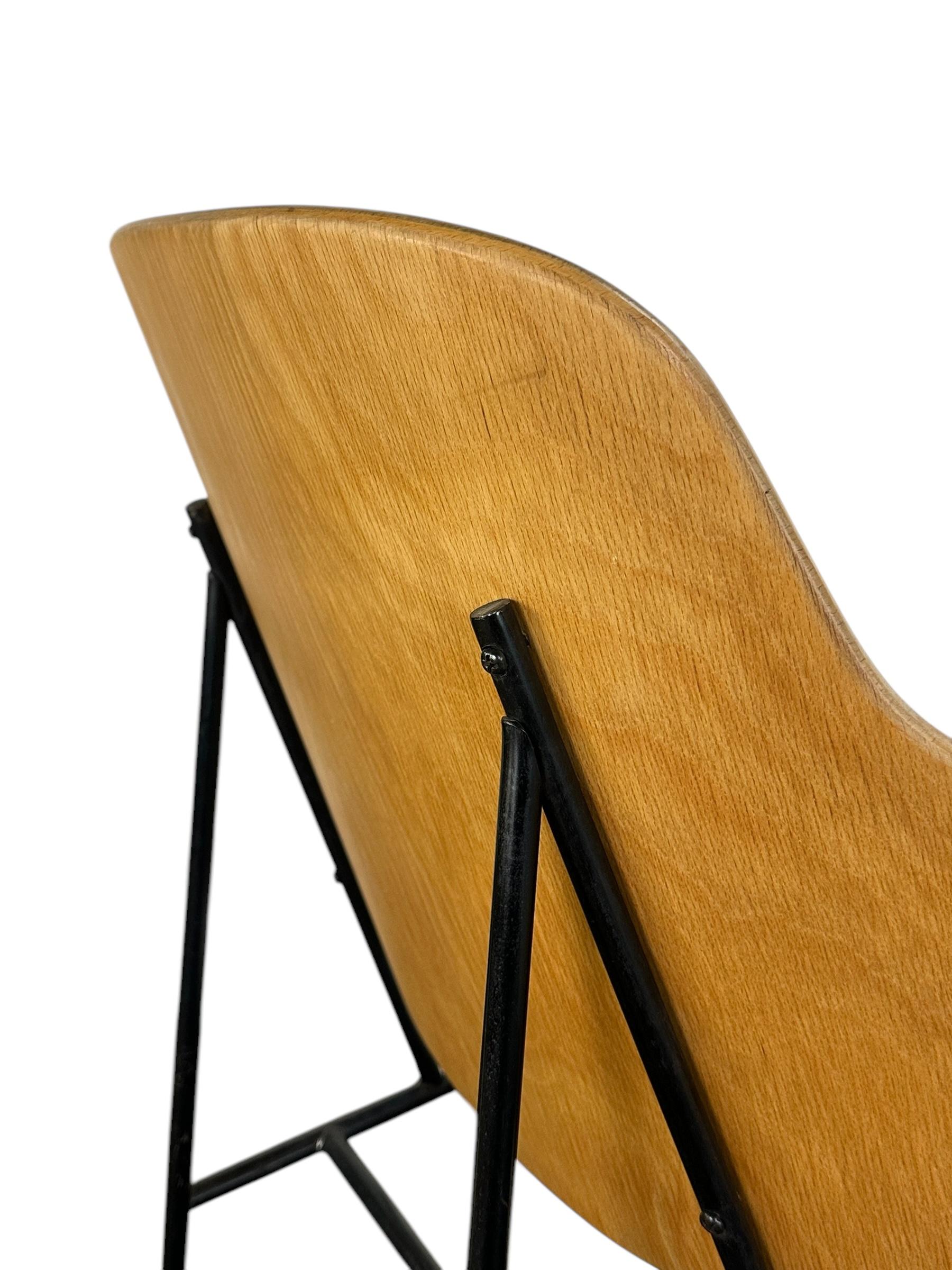 Restored Penguin Lounge Chairs by Ib Kofod-Larsen For Sale 2