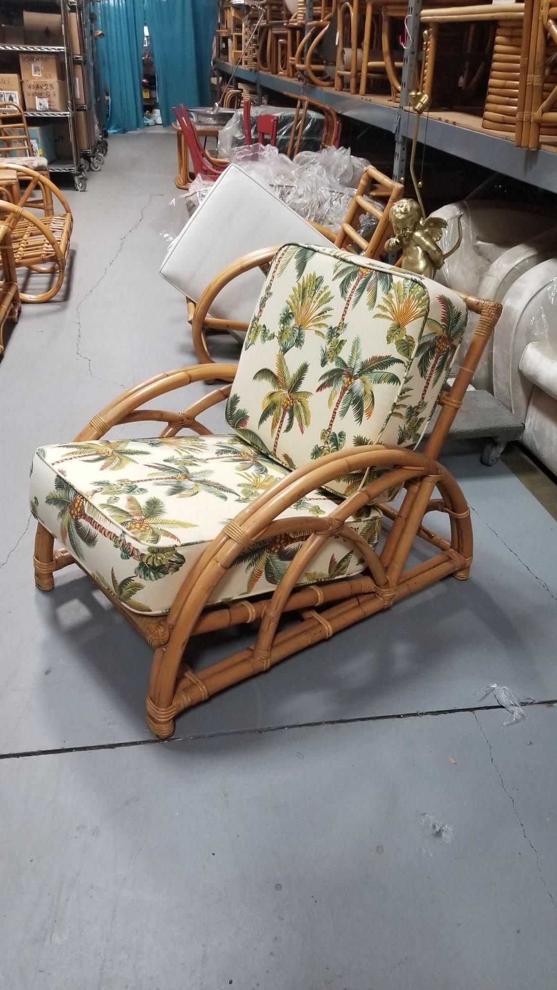 Restored Rattan 2-Strand Half Moon Lounge Chair with Palm Print Cushions In Excellent Condition For Sale In Van Nuys, CA
