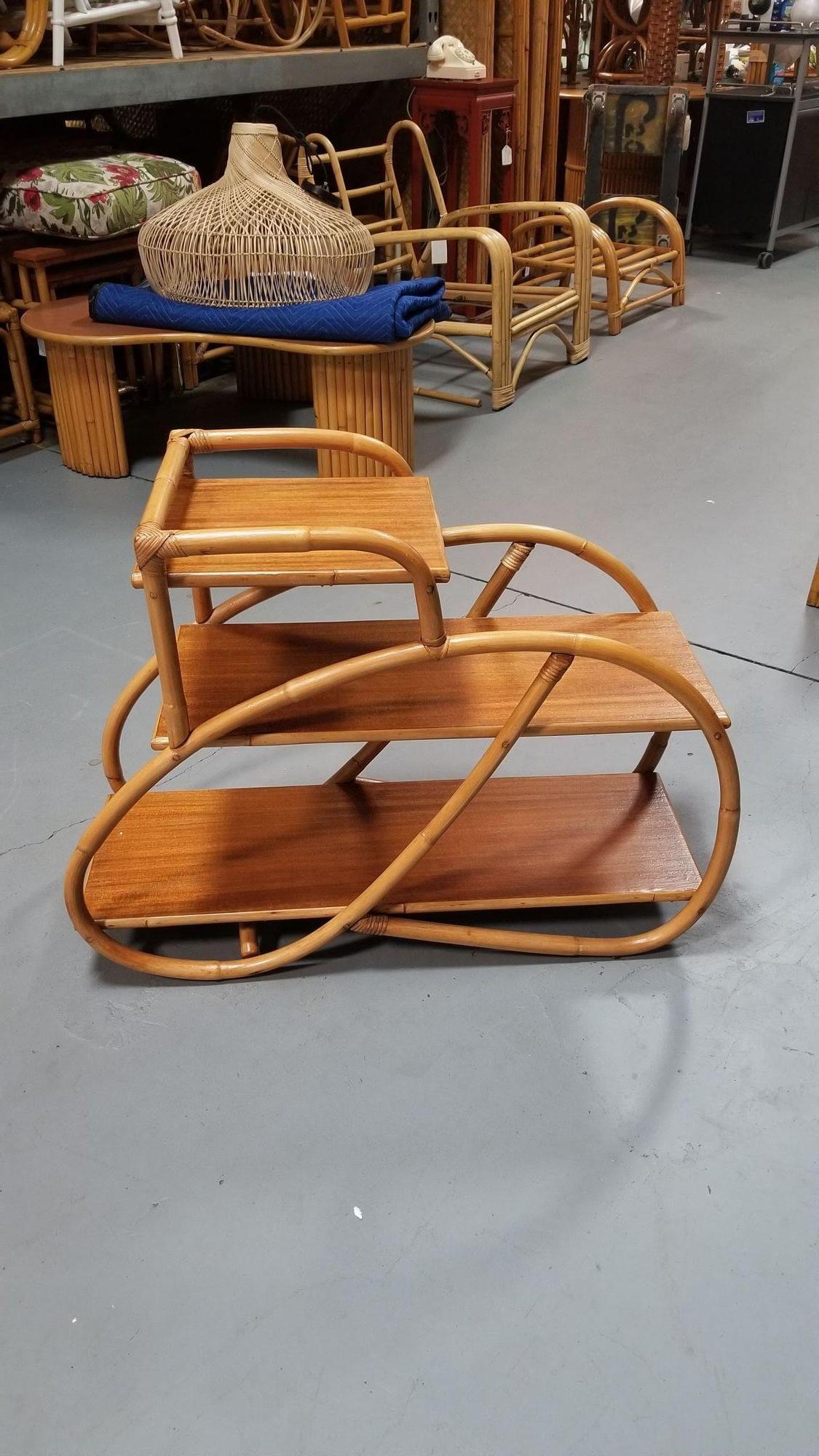 Restored Rattan 3-Tiered Single-Strand 3/4 Pretzel Arms Side Table In Excellent Condition For Sale In Van Nuys, CA