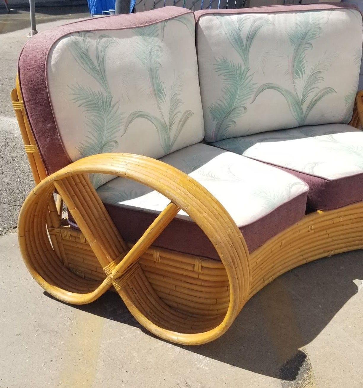 Restored Rattan 6 Strand Full Pretzel Curved Settee, in the style of Paul Frankl In Excellent Condition For Sale In Van Nuys, CA