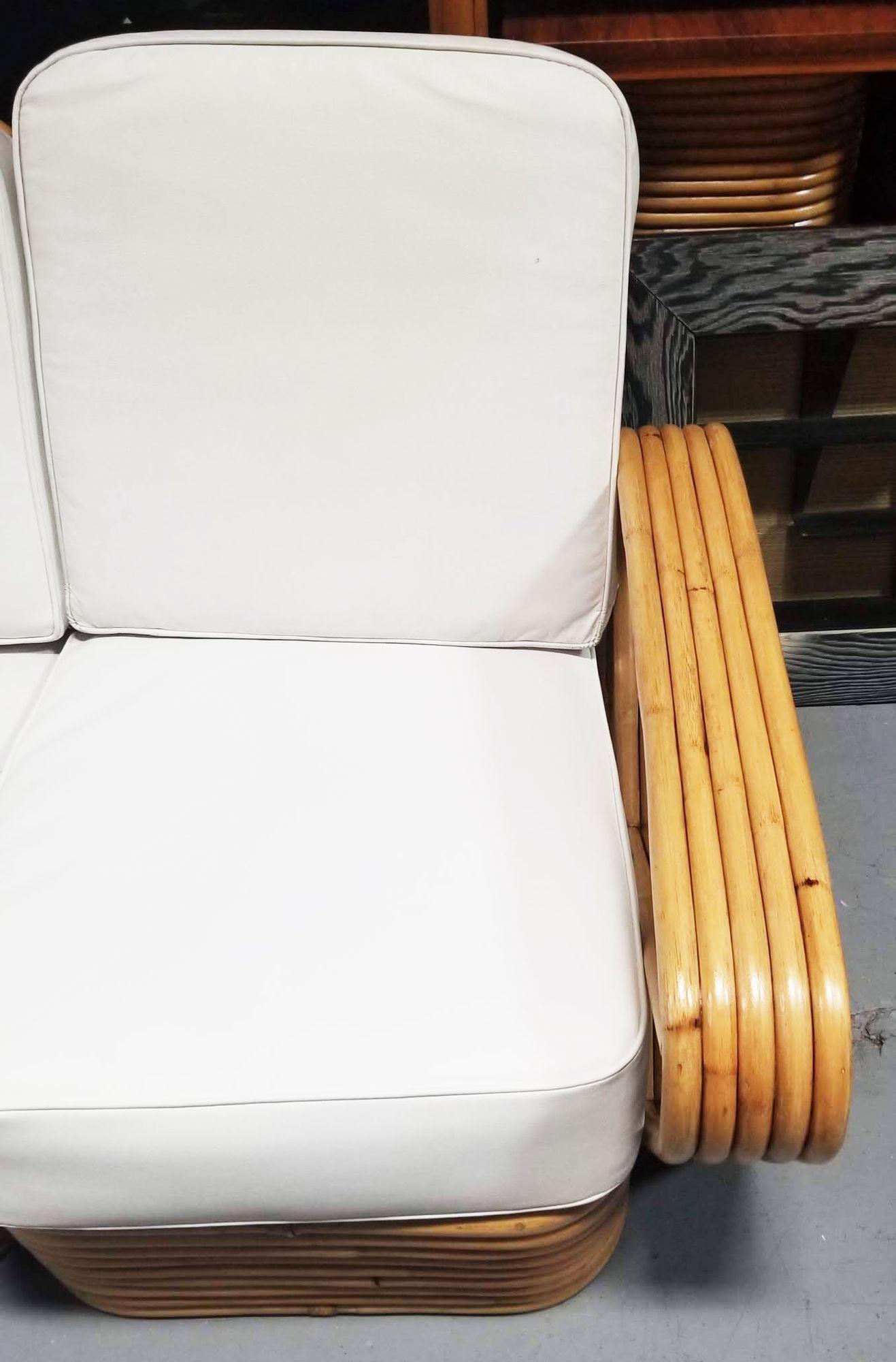 Ensemble canapé et chaise longue en rotin à cinq brins et bretzel carré restauré en vente 5