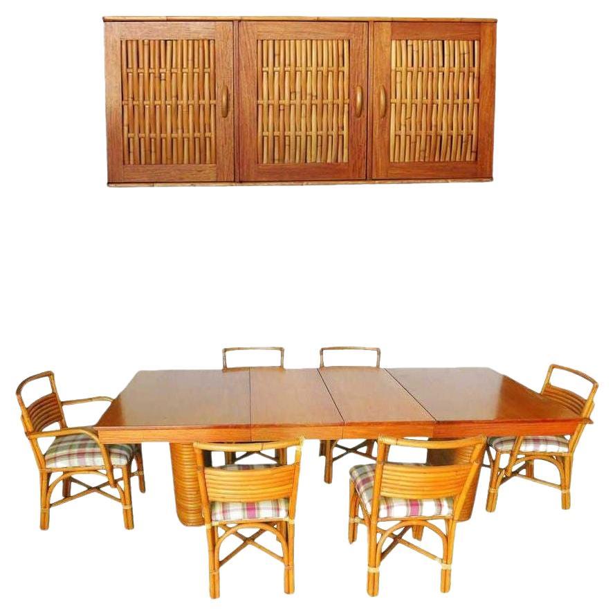 Restauriertes Esstisch-/Stühle-Set aus Rattan und Mahagoni mit Sideboard