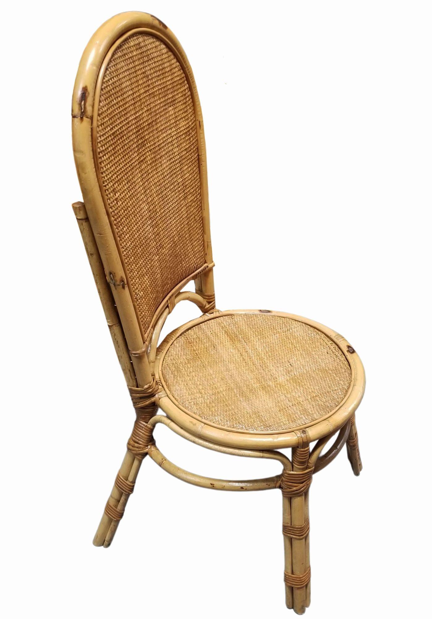 Vintage rattan and wicker side chair, the chair features a large woven wicker seat back and a round woven wicker seat. 

Restored to new for you. 

We only purchase and sell only the best and finest rattan furniture made by the best and most