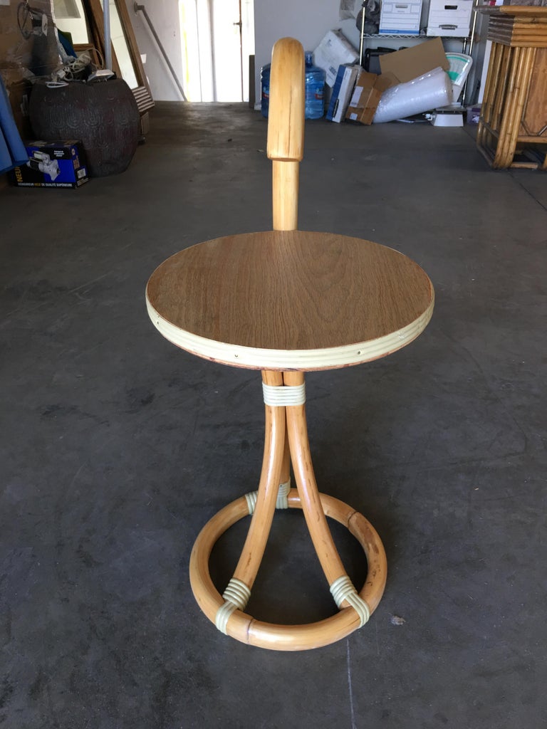 Restored Rattan Side Table or Drink Stand with Handle For Sale at 1stdibs