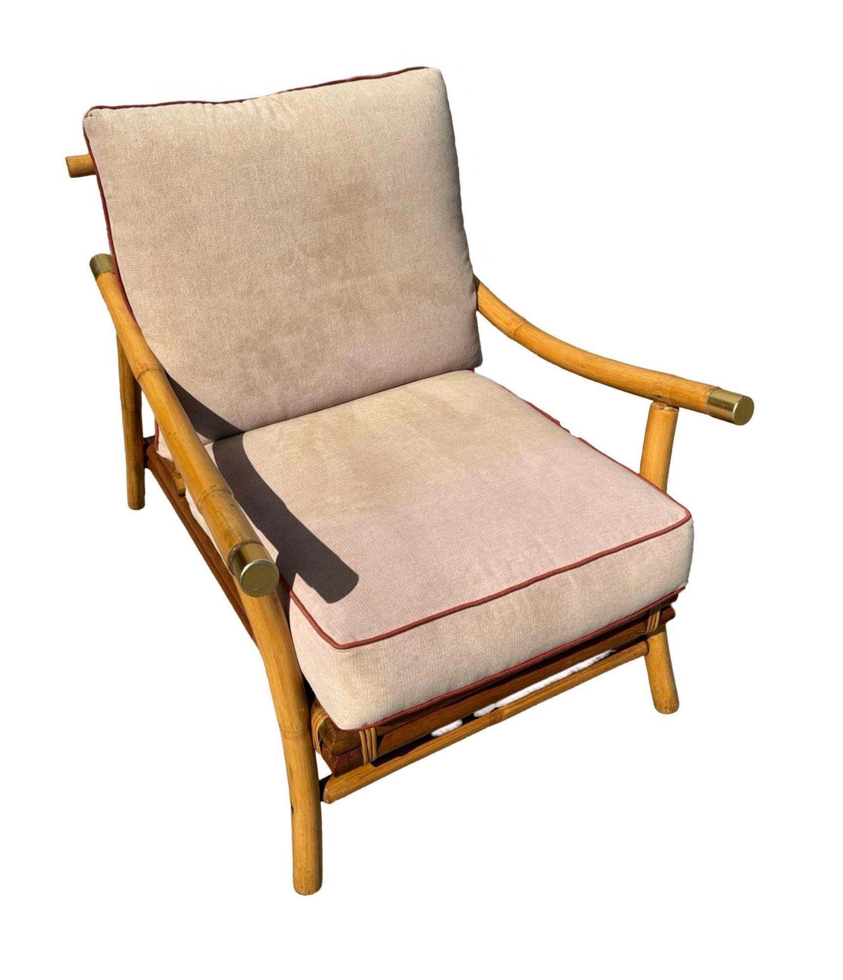 Rotin Ensemble canapé et chaise de salon en rotin restauré par John Wisner pour Ficks Reed en vente