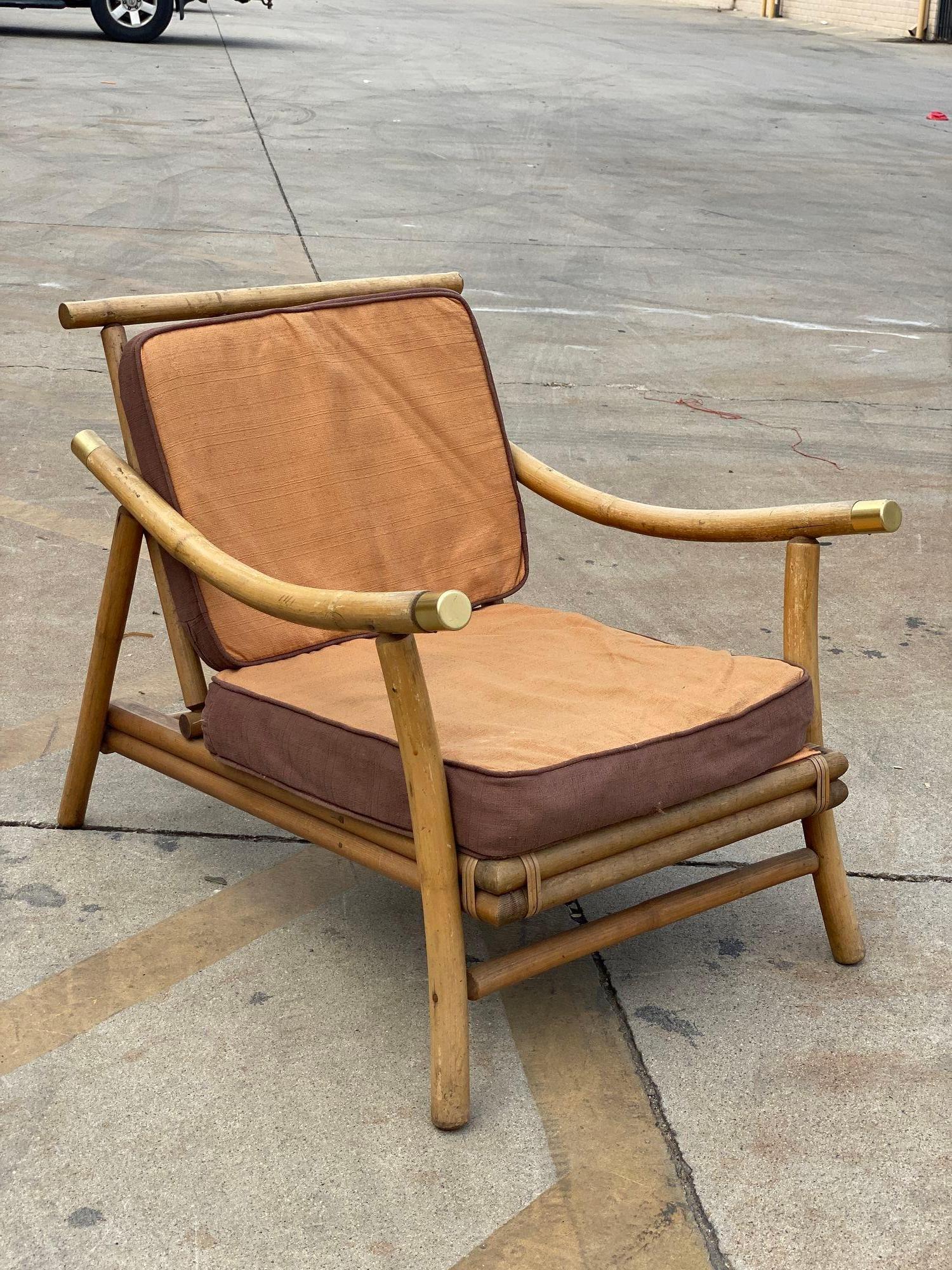 Rotin Ensemble canapé et chaise de salon en rotin restauré par John Wisner pour Ficks Reed en vente