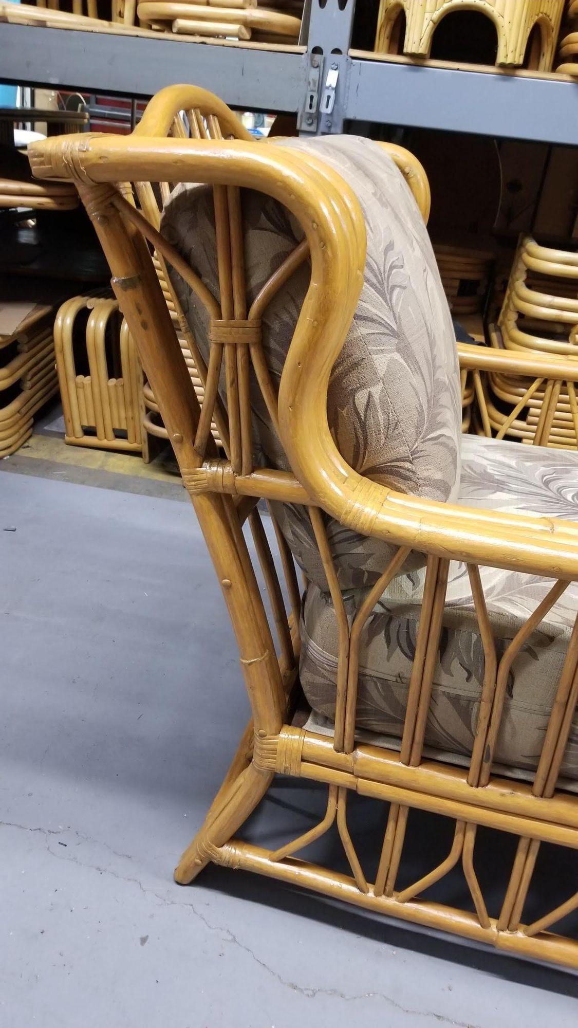 Restored Rattan Three-Strand Arms Chaise Lounge with Reed Rattan Sides For Sale 2