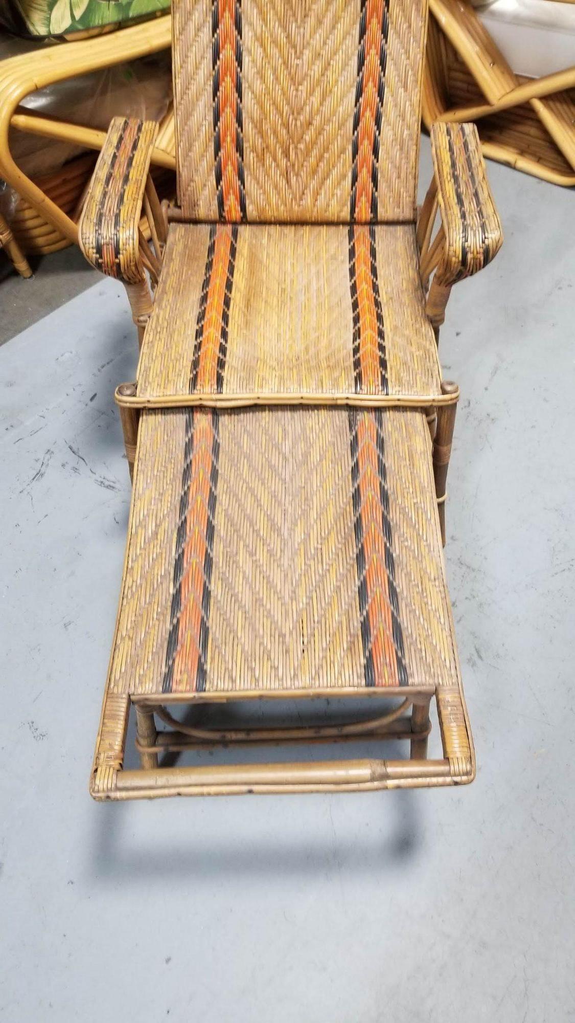 Restored Rattan Wicker French Art Deco Adjustable Chaise Lounge In Excellent Condition For Sale In Van Nuys, CA