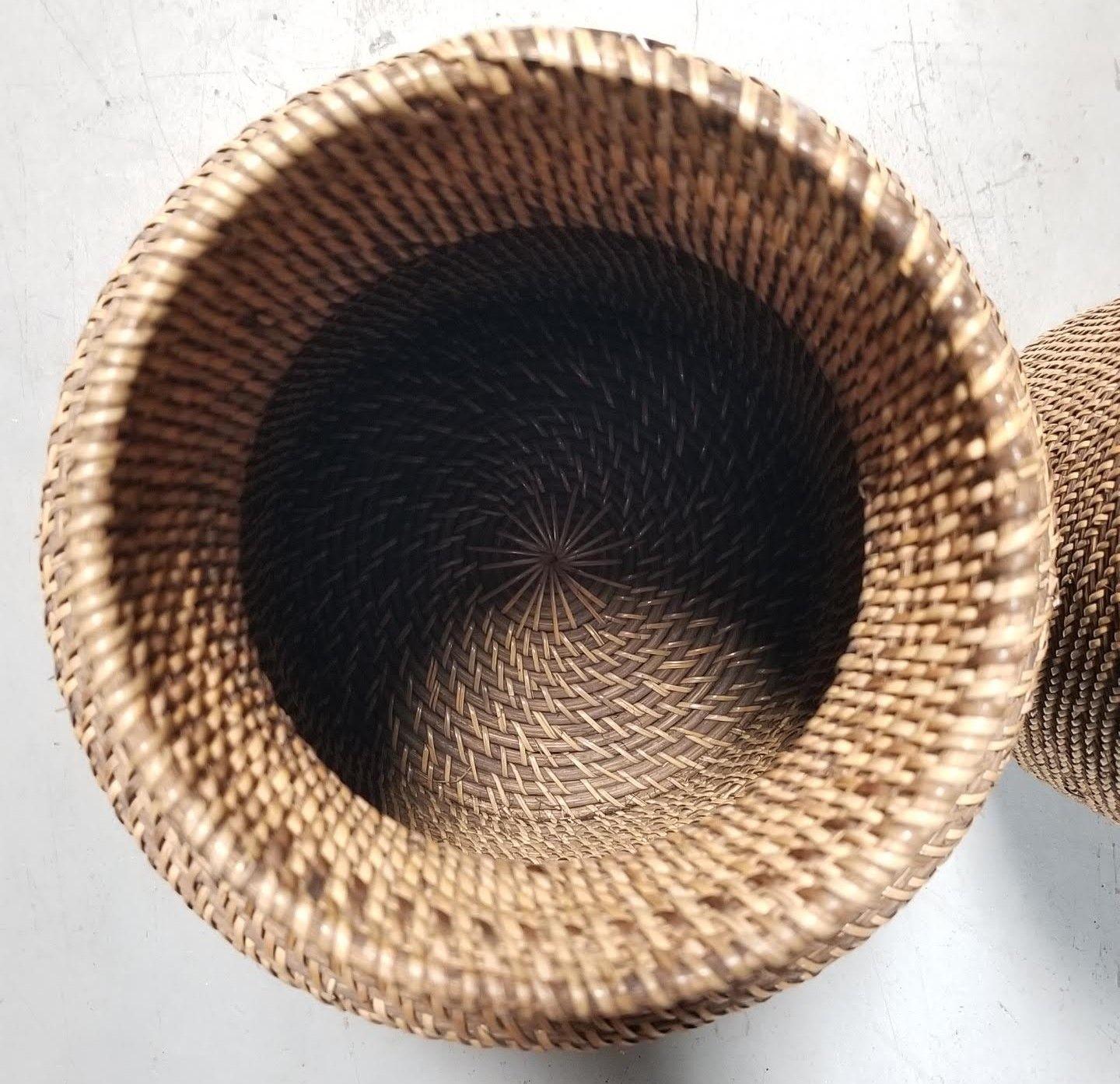 Late 20th Century Restored Reed Rattan Wicker Decorative Vases Gabriella Crespi Styled - Pair of 2 For Sale