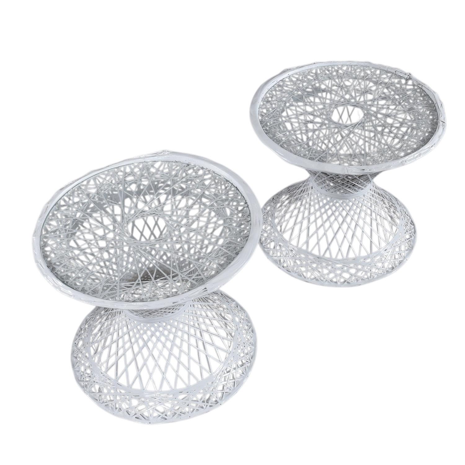 Mid-Century Modern Tables d'appoint d'extérieur vintage en fibre de verre filée restaurées Russell Woodard en vente