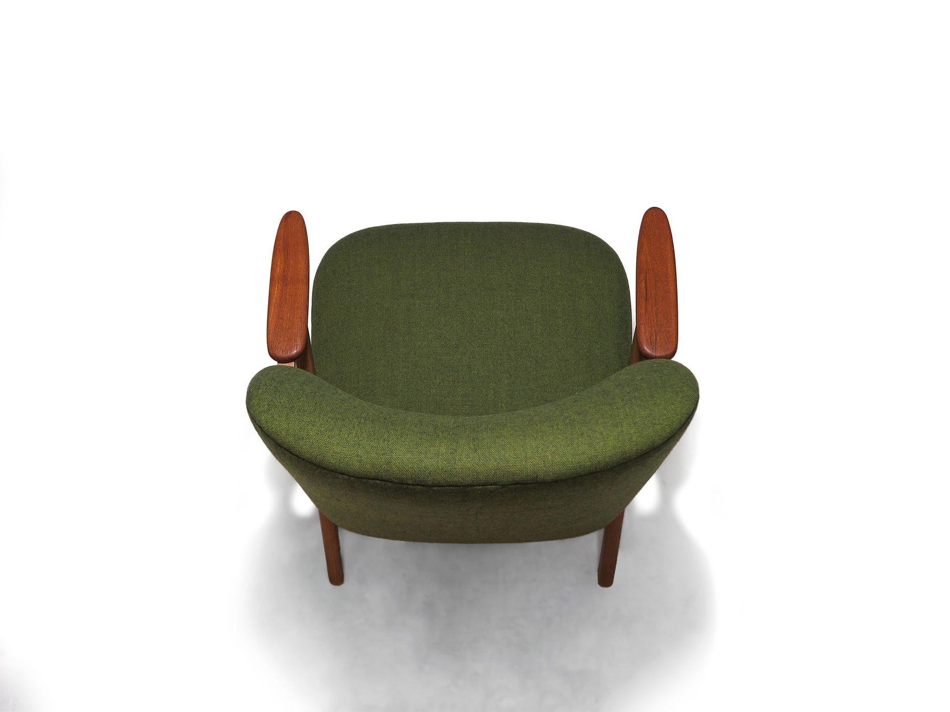 Restored Scandinavian Lounge Chairs by Chresten Findahl Brodersen 2