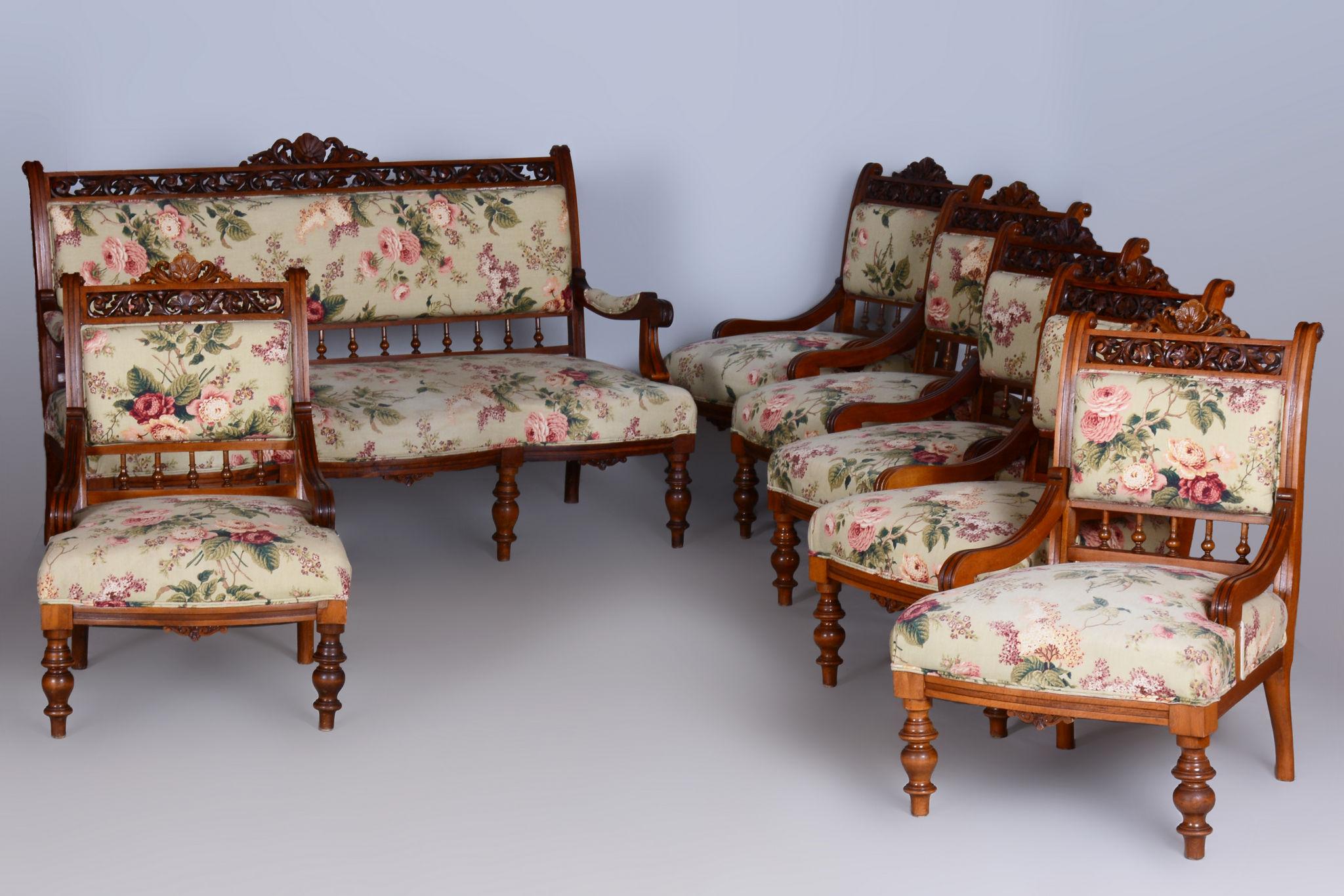 Restored Seating Set, Historicism, Beech, Walnut, Czechia, 1890s For Sale 5