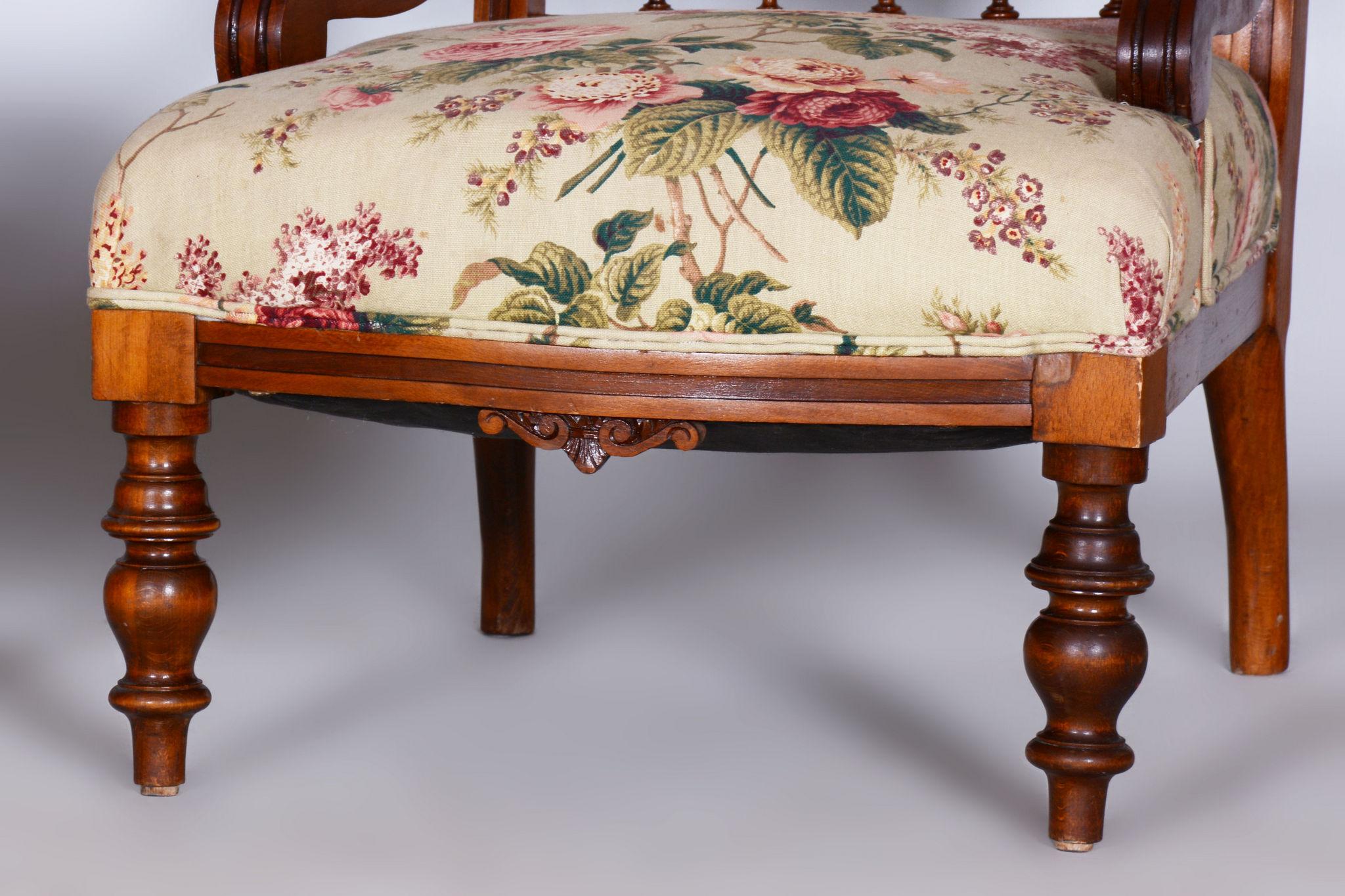 Late 19th Century Restored Seating Set, Historicism, Beech, Walnut, Czechia, 1890s For Sale